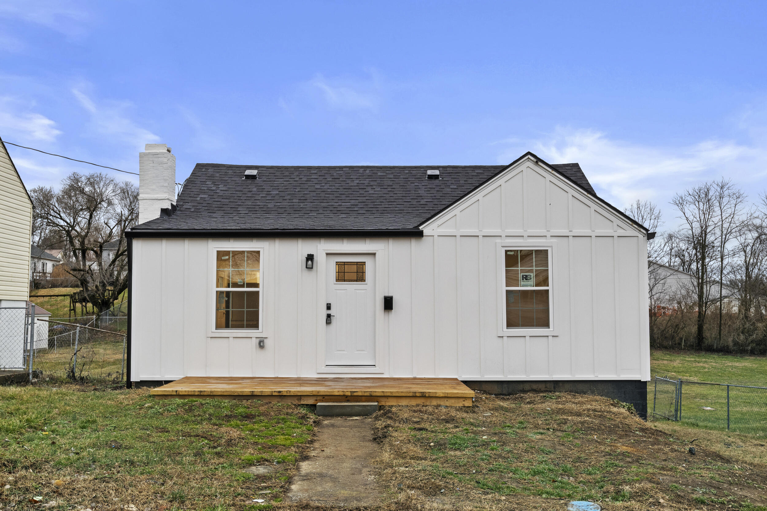 111 N Robbins Court Property Photo 1