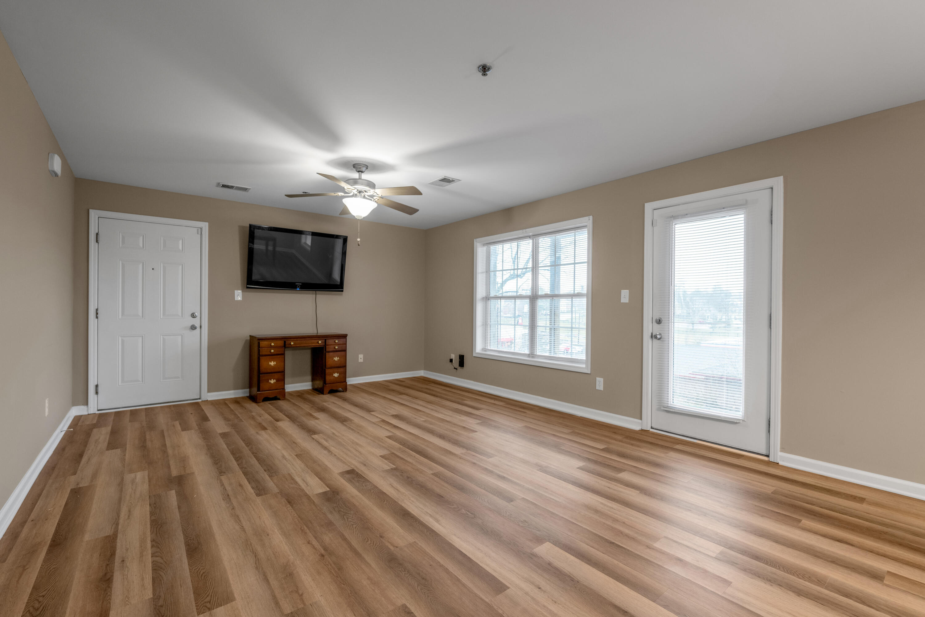 857 Malabu Drive 4002 Property Photo 10