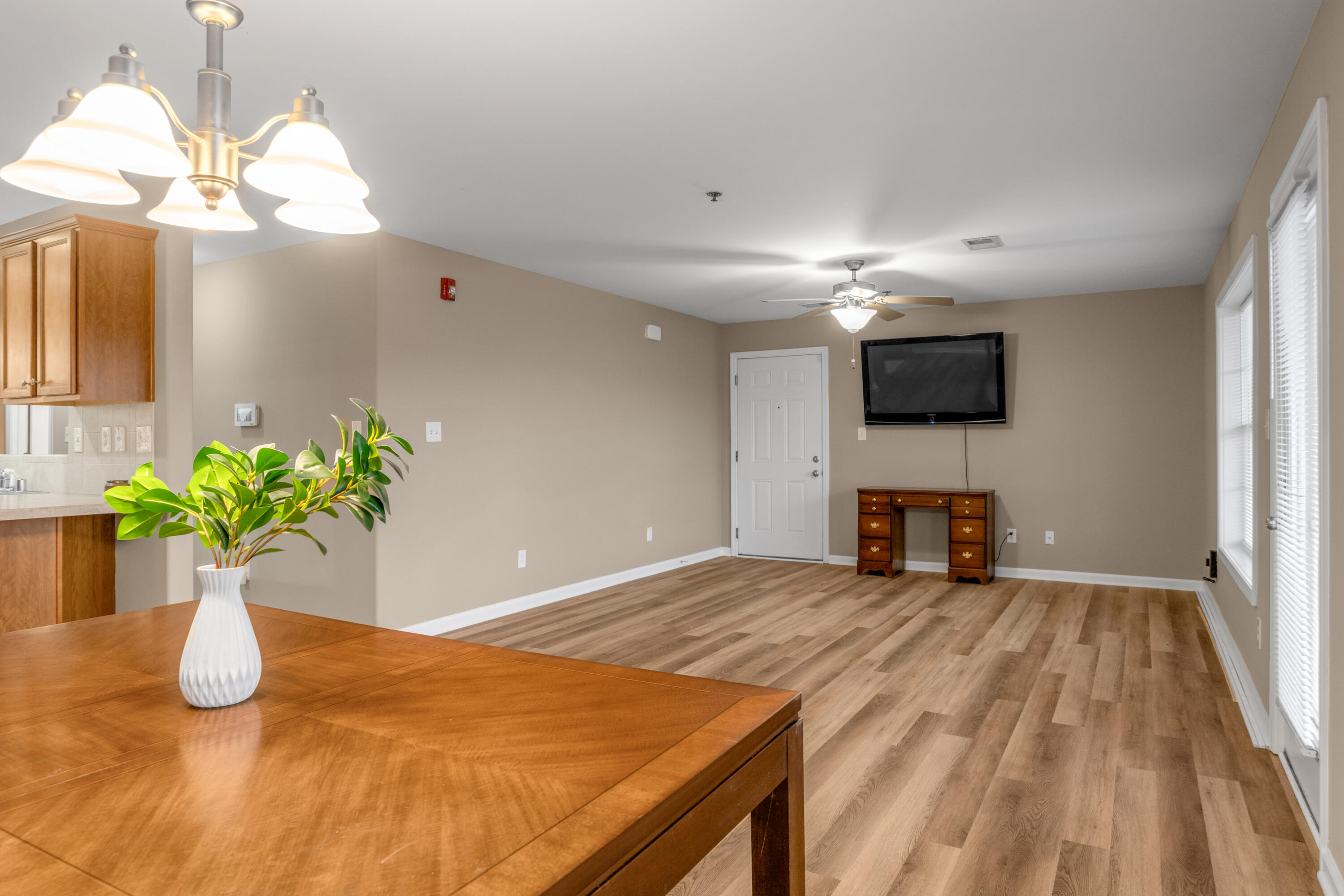 857 Malabu Drive 4002 Property Photo 12