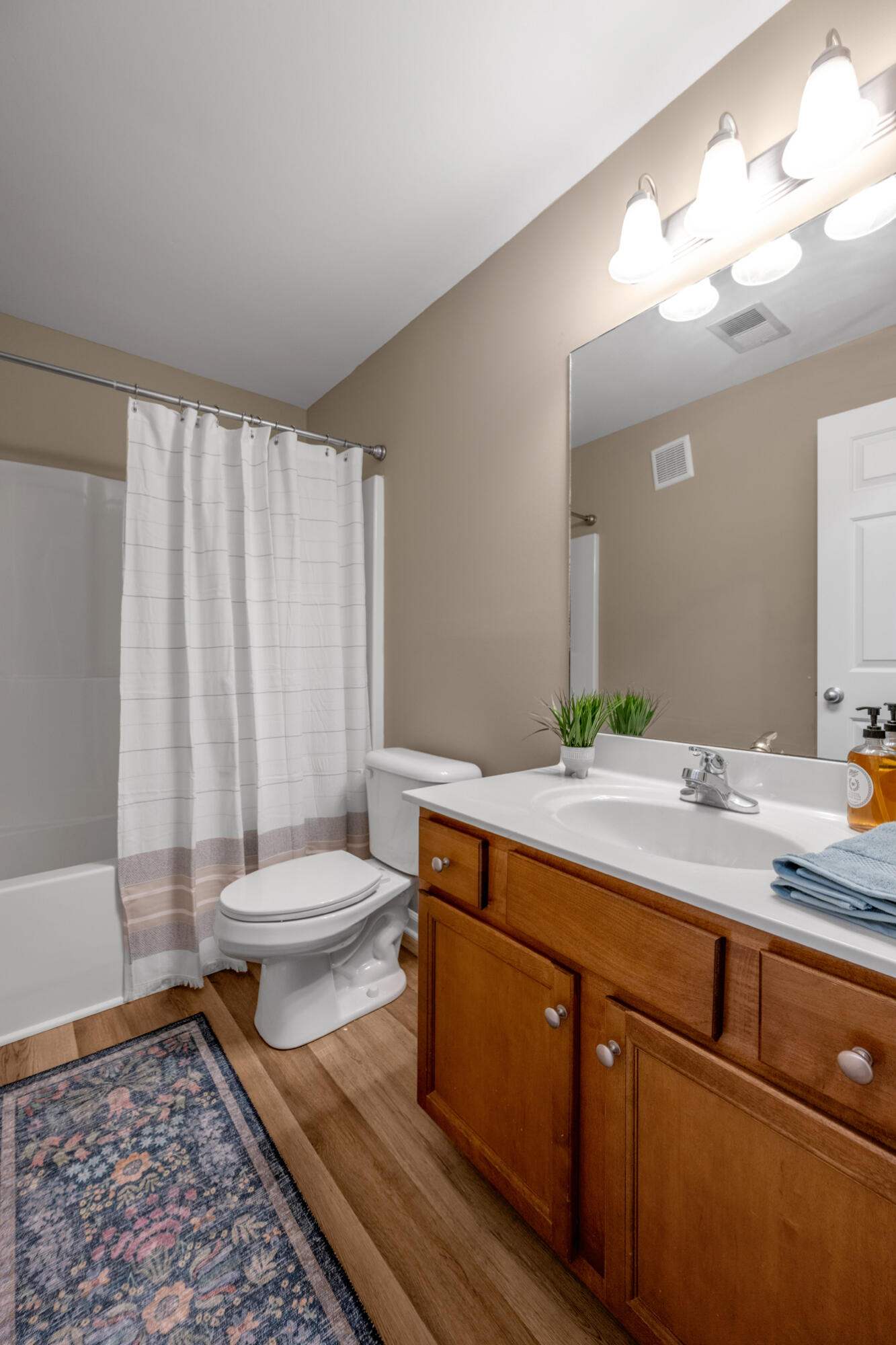 857 Malabu Drive 4002 Property Photo 26
