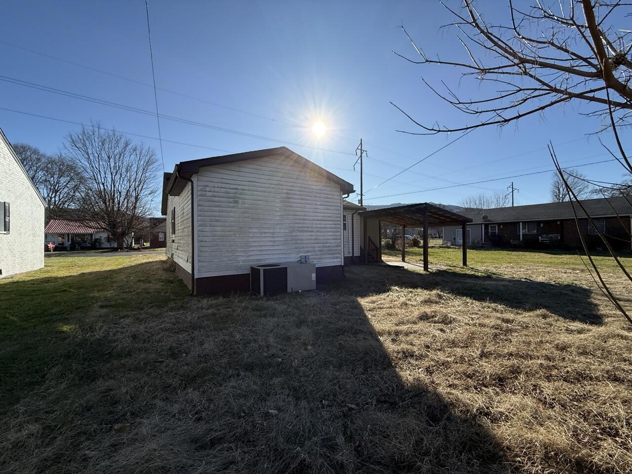 816 W Chester Avenue Property Photo 6