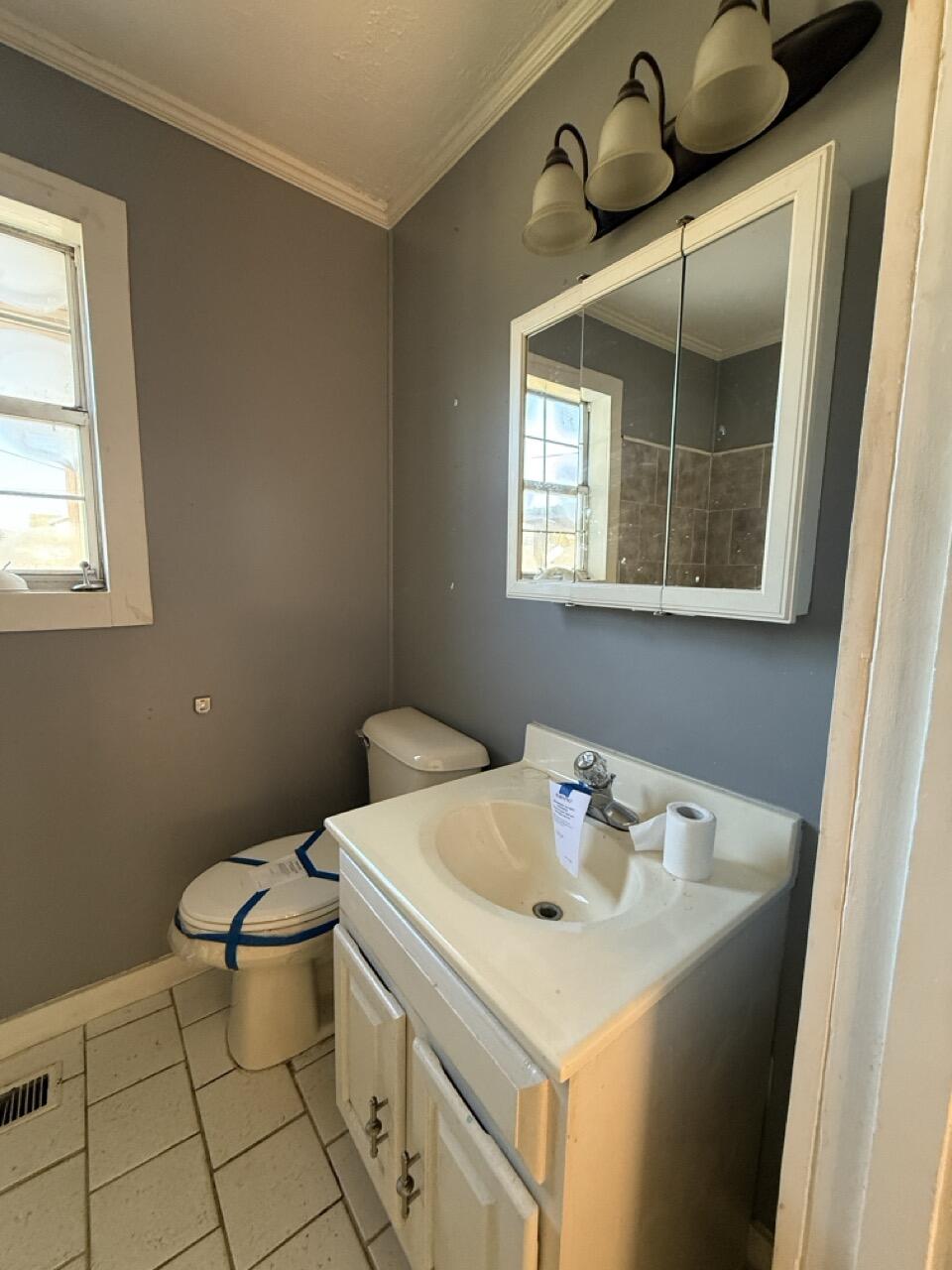 816 W Chester Avenue Property Photo 19