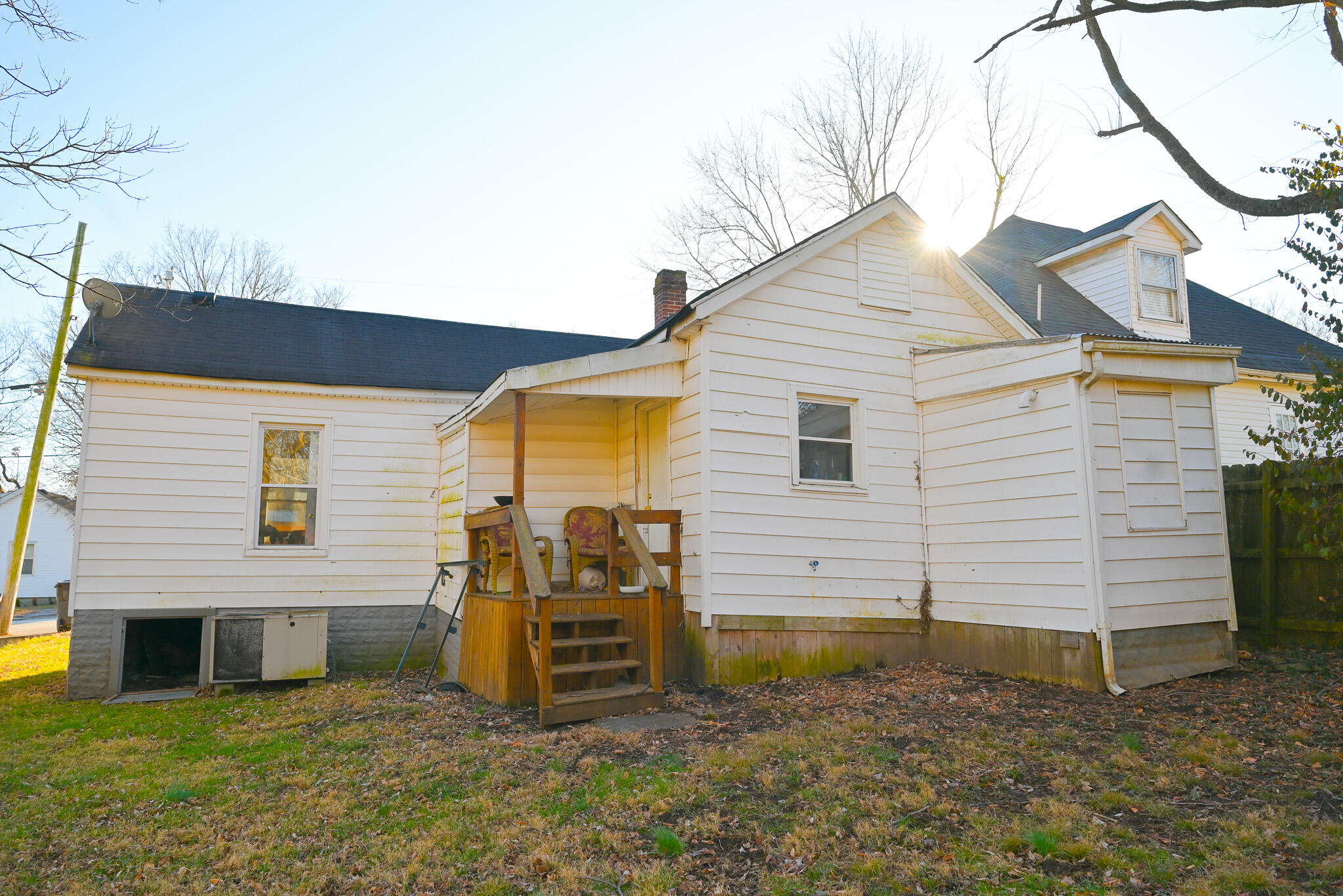 319 Lilleston Avenue Property Photo 5