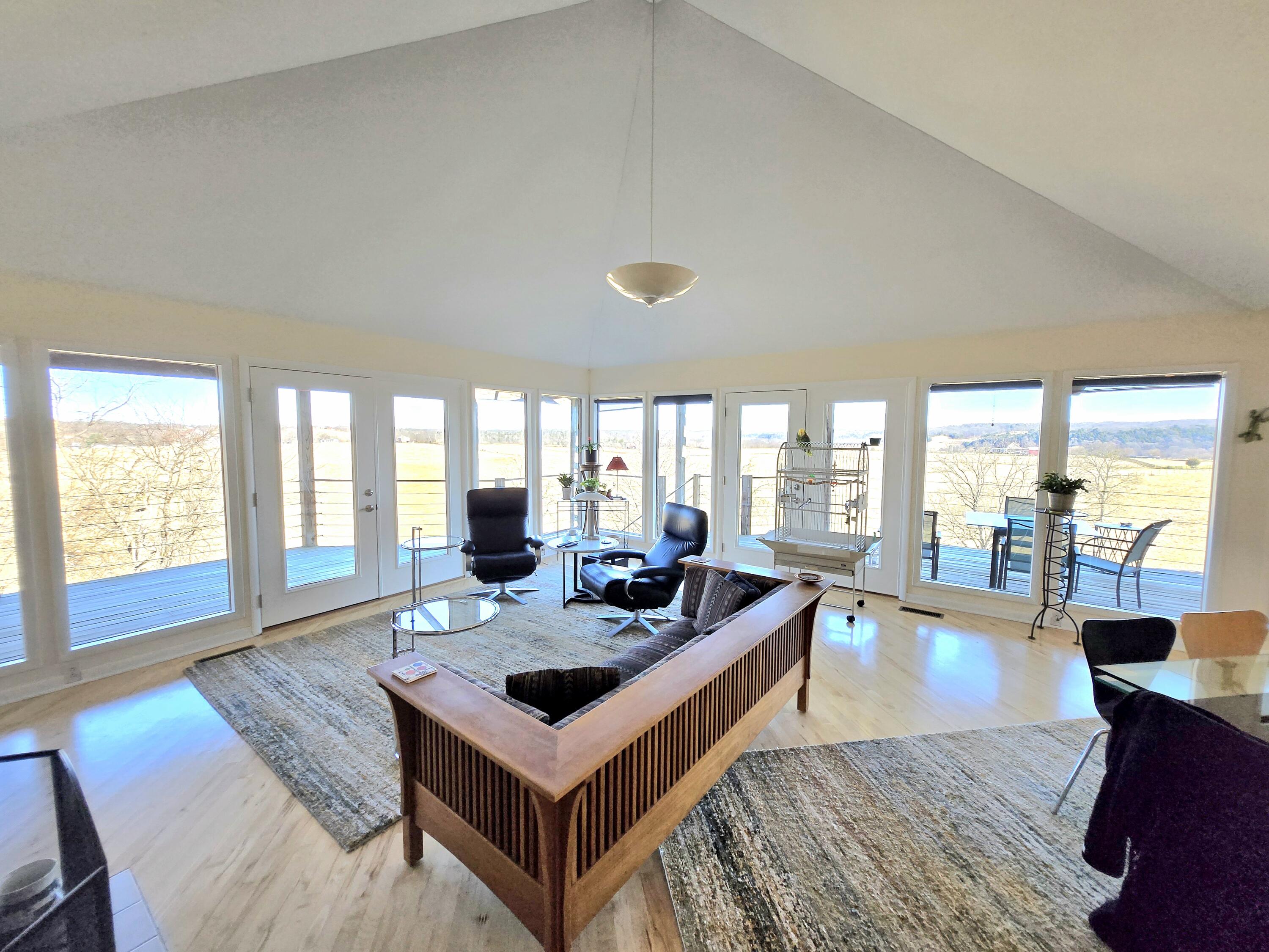 1028 Pin Oak Drive Property Photo 24