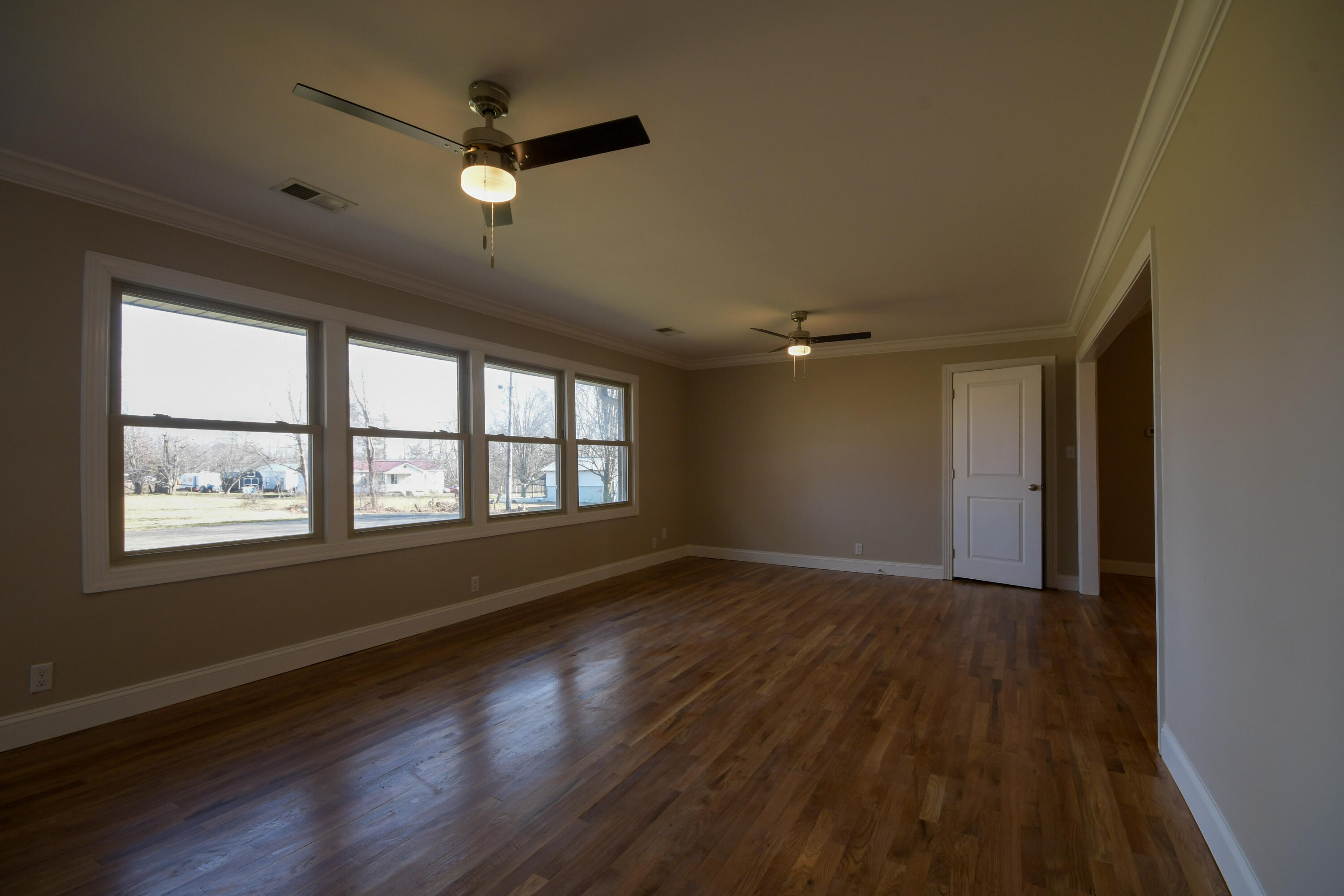 4635 Camargo Road Property Photo 8