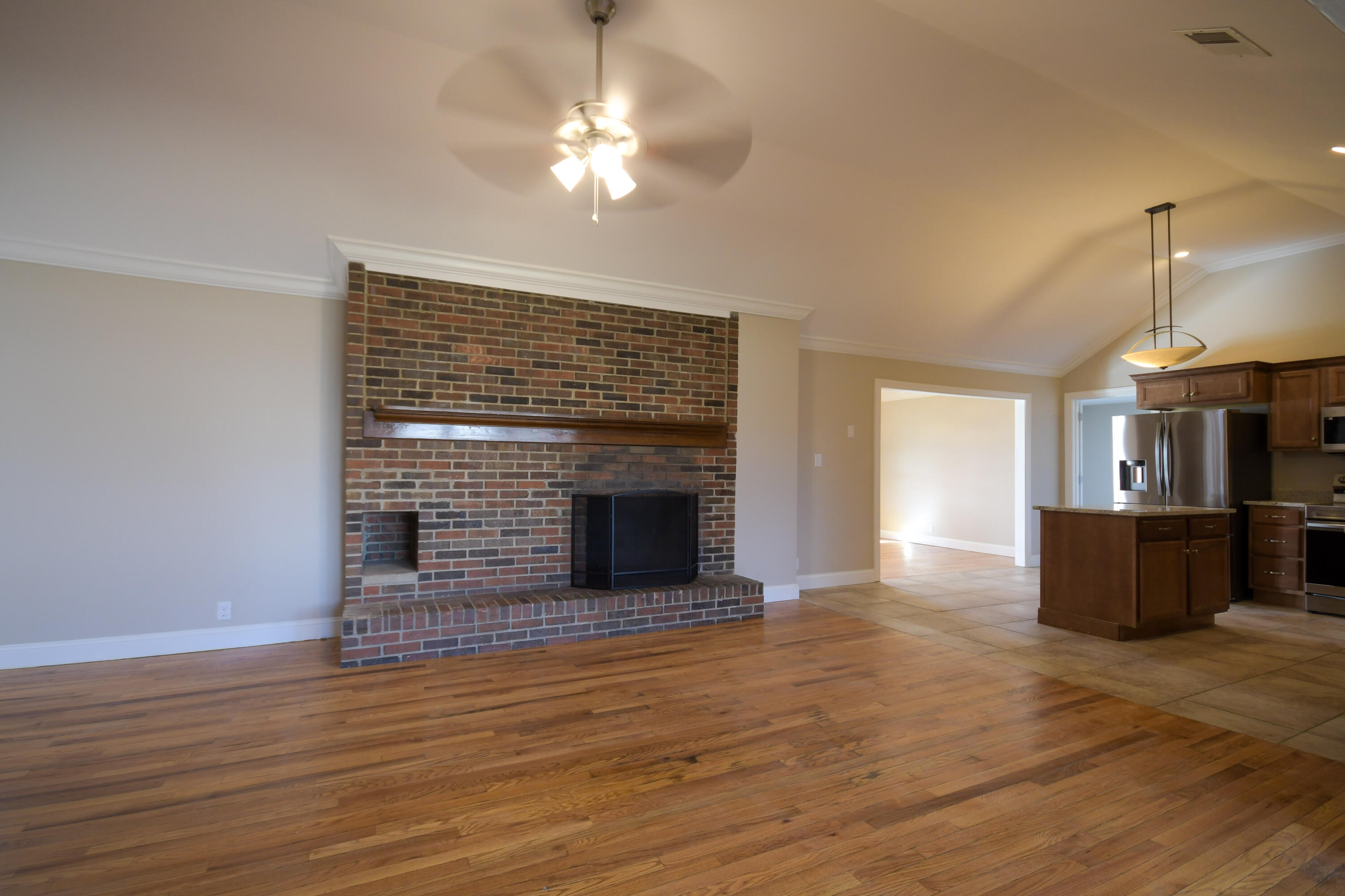 4635 Camargo Road Property Photo 11