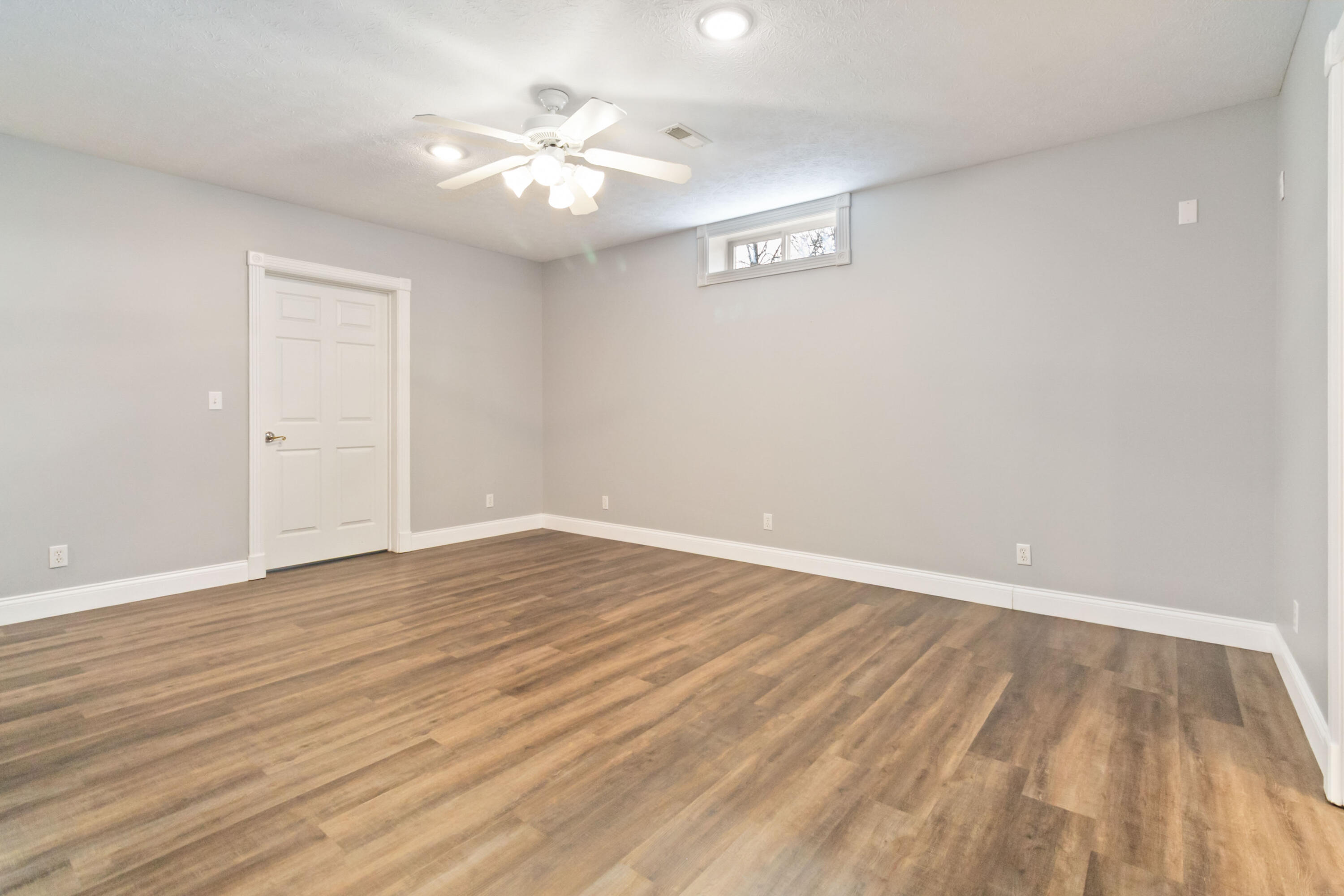 371 Lakeview Drive Property Photo 60