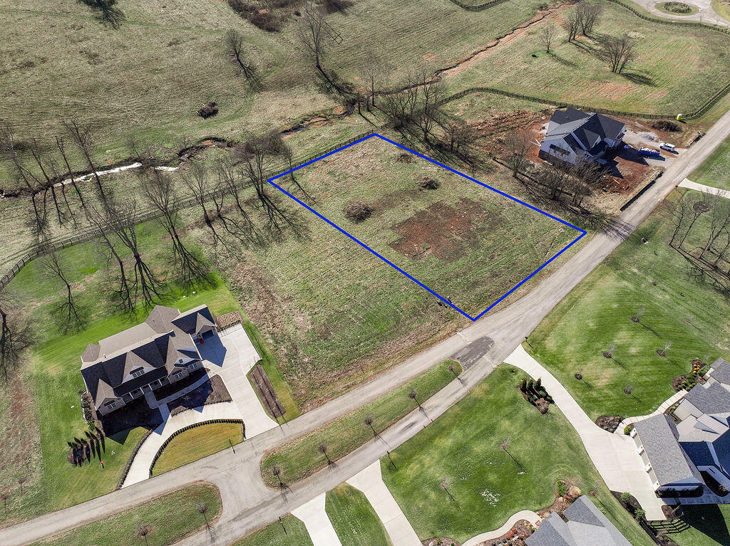 123 Doe Run Road Property Photo 1