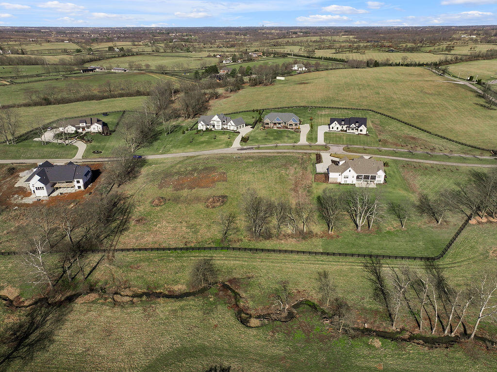 123 Doe Run Road Property Photo 10