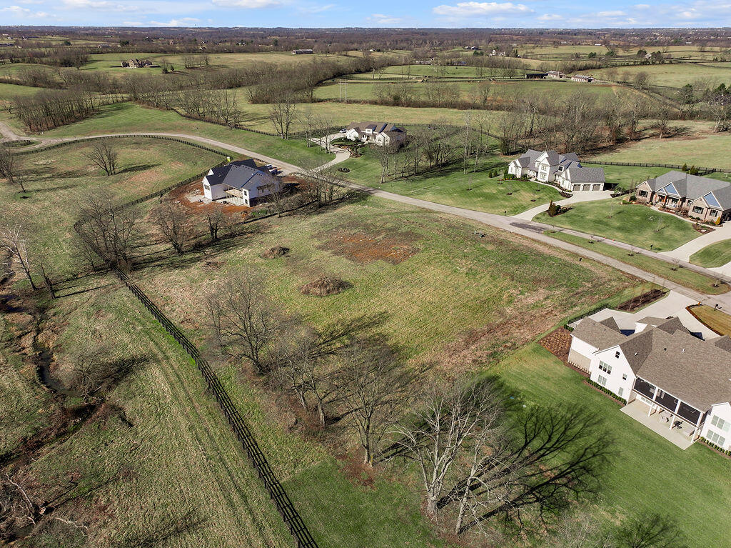 123 Doe Run Road Property Photo 11
