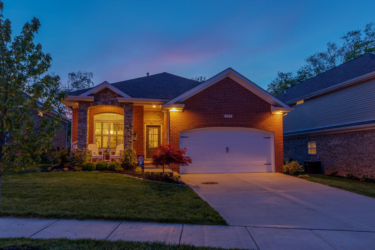 106 Amick Way Property Photo 4