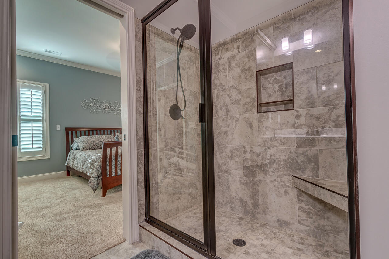 106 Amick Way Property Photo 12
