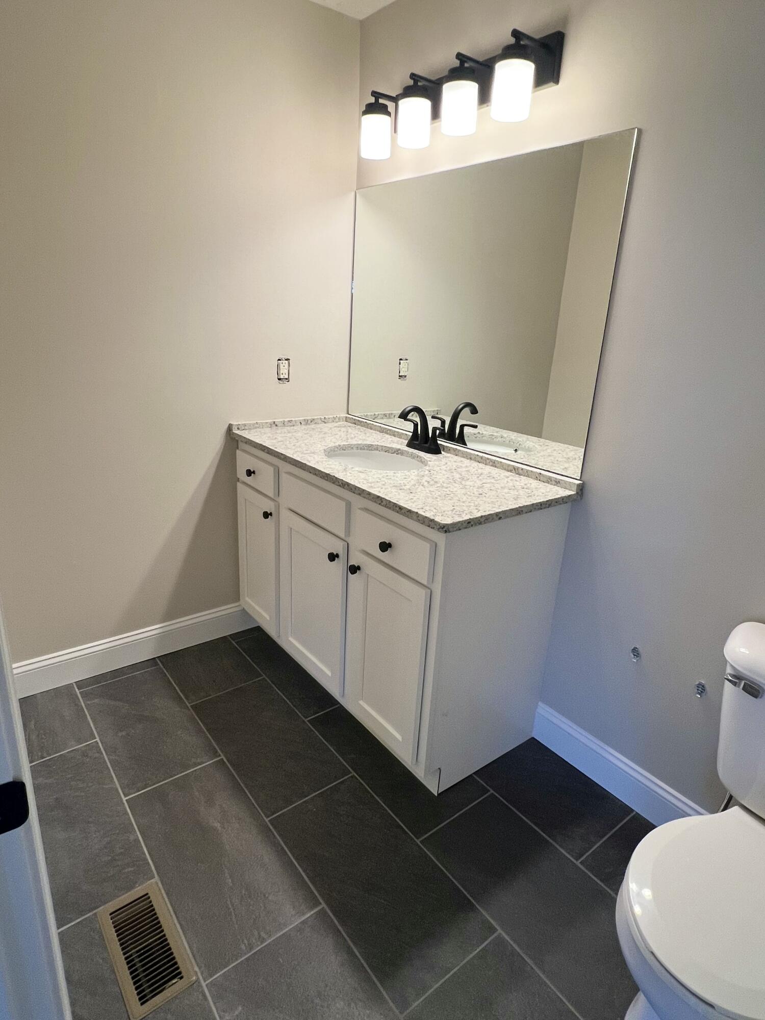 87 Justin Lane Property Photo 23