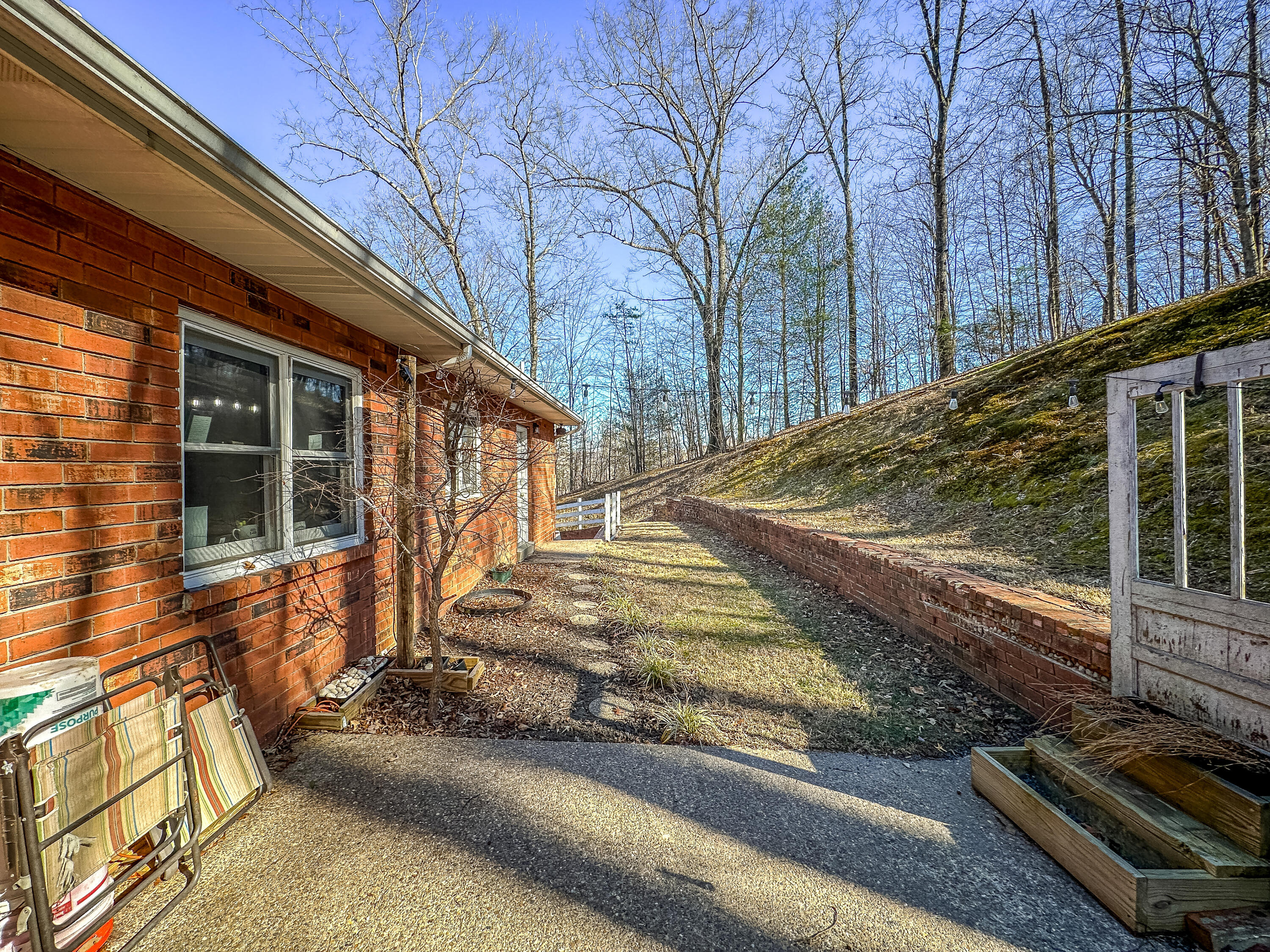 222 Park Hill Avenue Property Photo 45