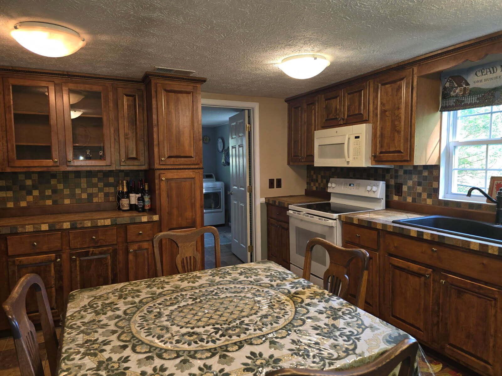 111 Natures Way Property Photo 31