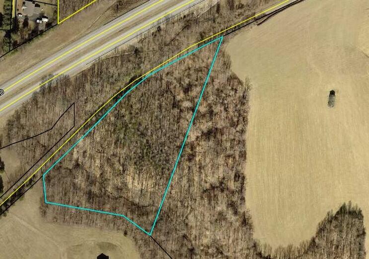 1064 Frontage Road Property Photo 2