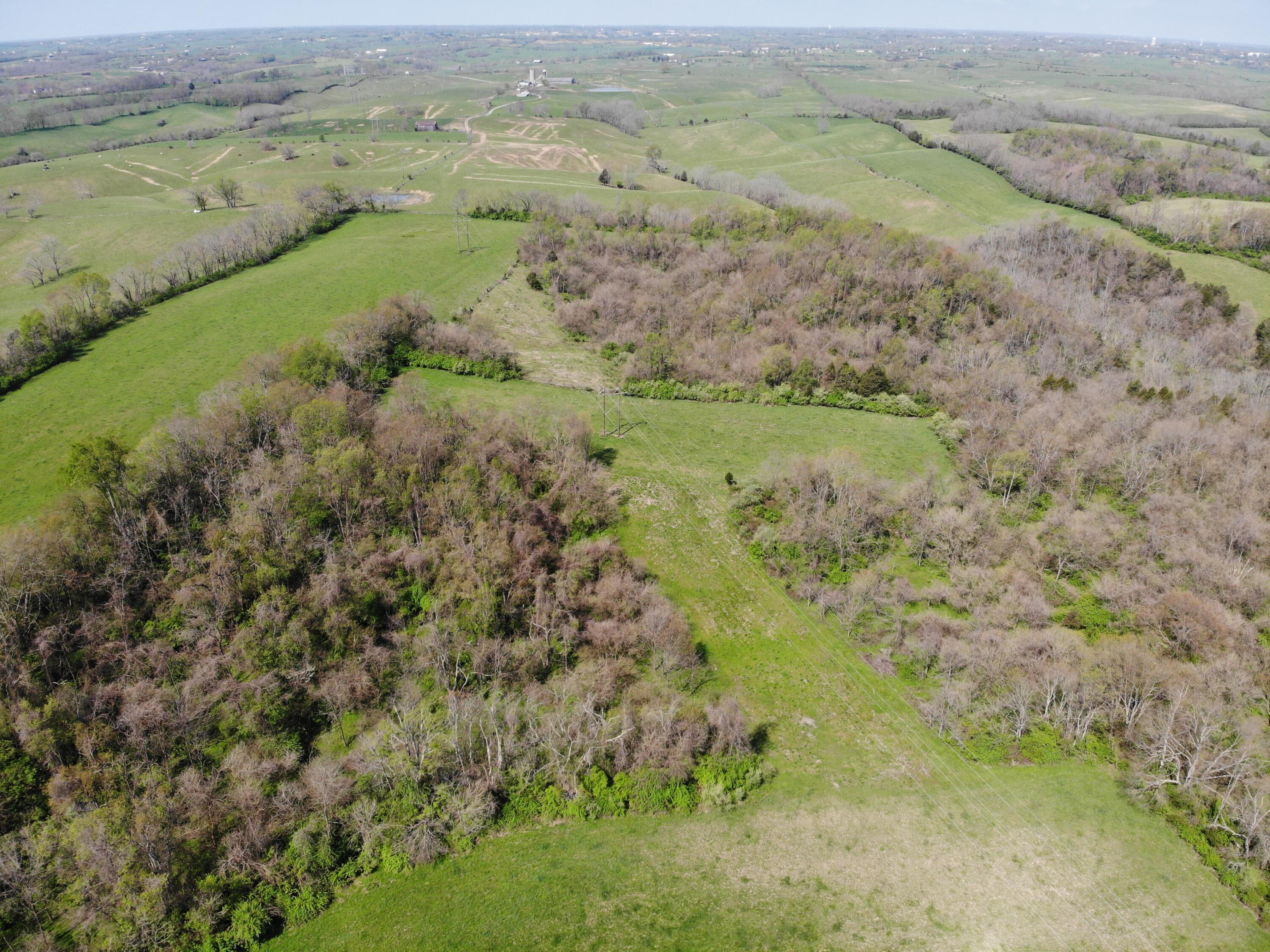 1350 Perry Pike Property Photo 8