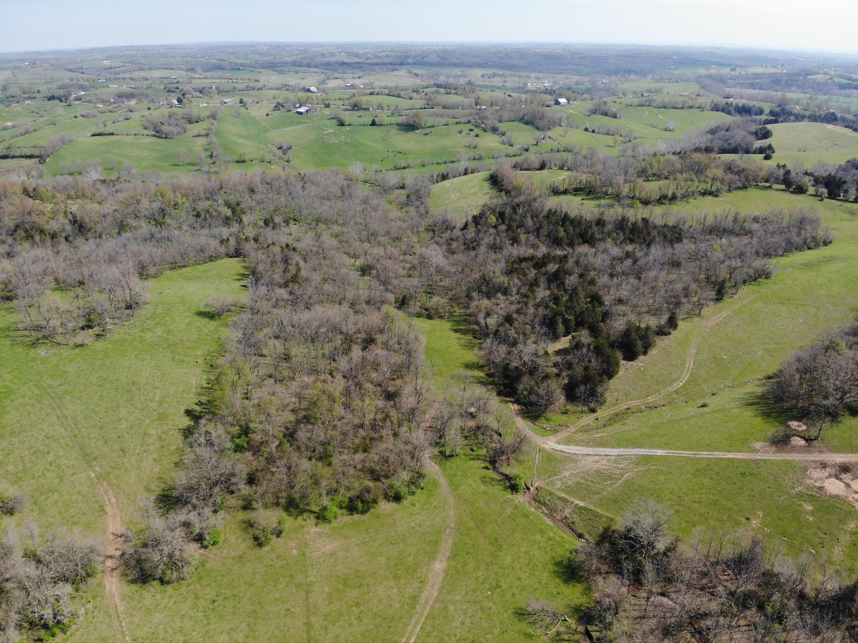 1350 Perry Pike Property Photo 11