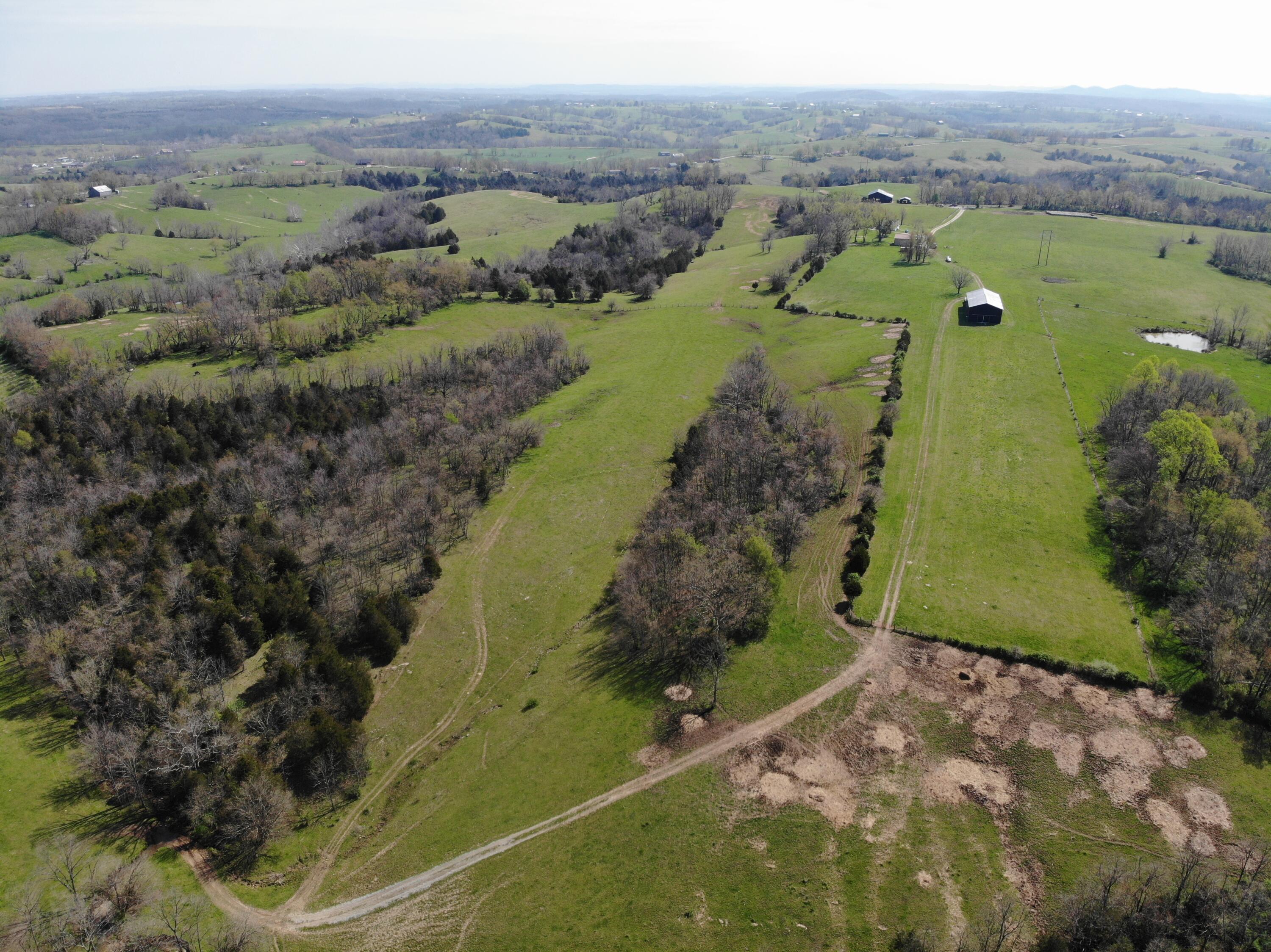1350 Perry Pike Property Photo 13