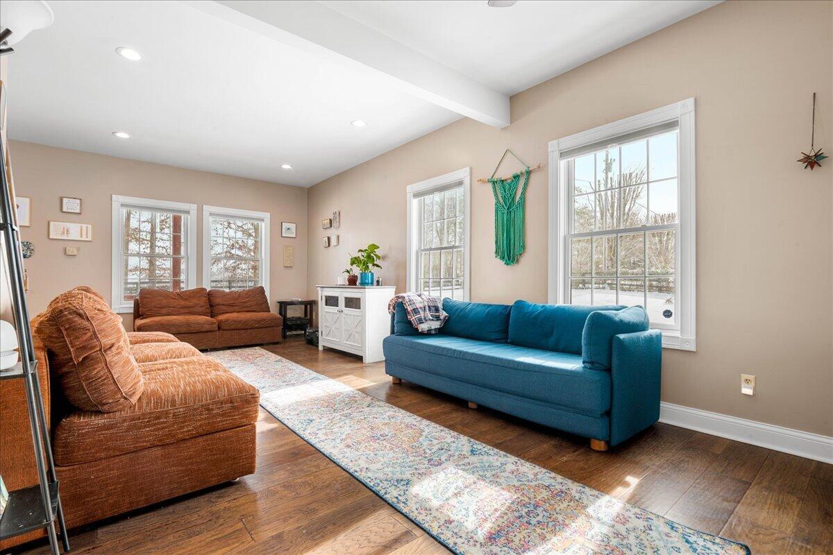 551 Rogers Road Property Photo 10