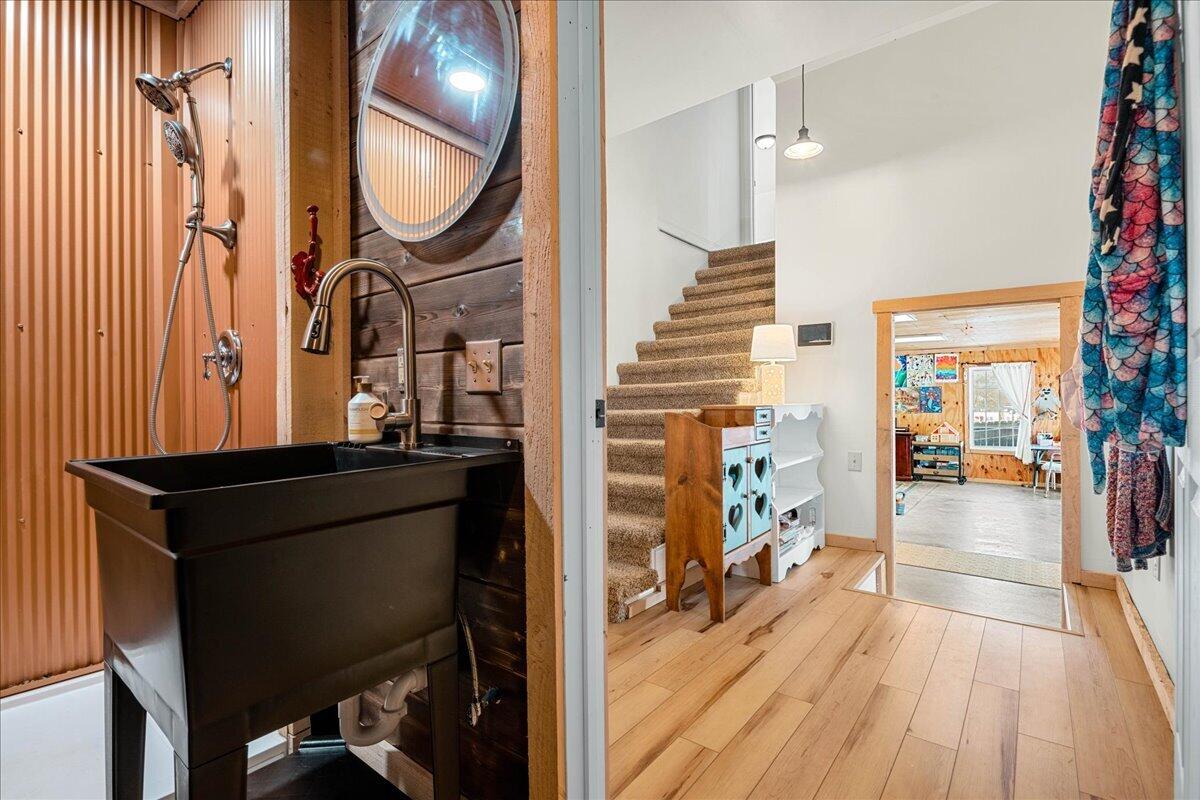 551 Rogers Road Property Photo 42