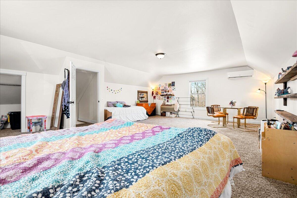 551 Rogers Road Property Photo 43