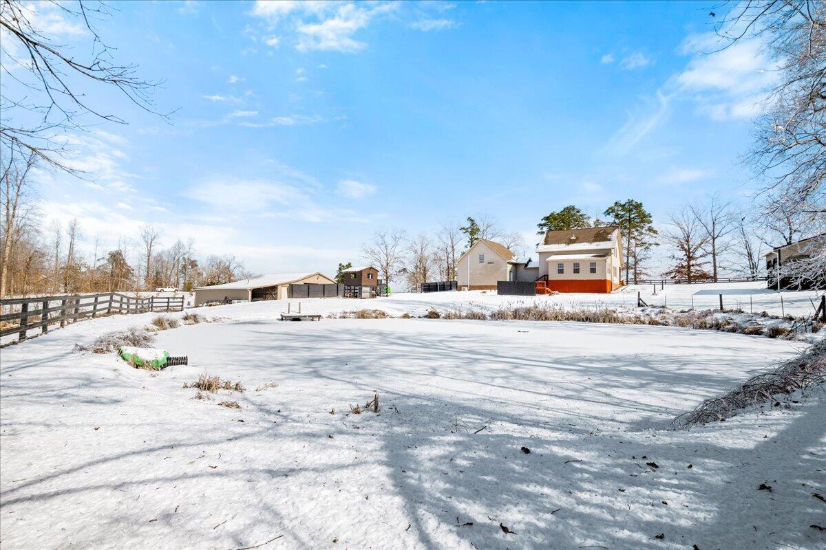 551 Rogers Road Property Photo 49