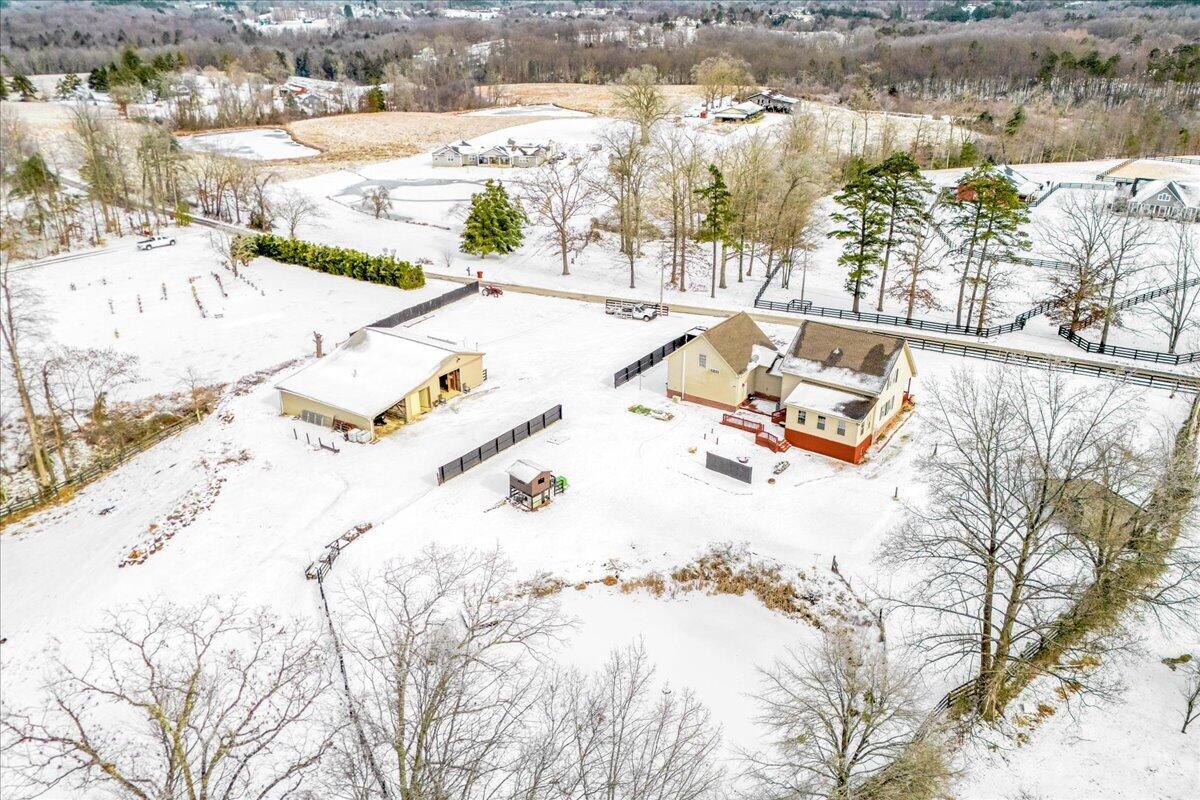 551 Rogers Road Property Photo 61