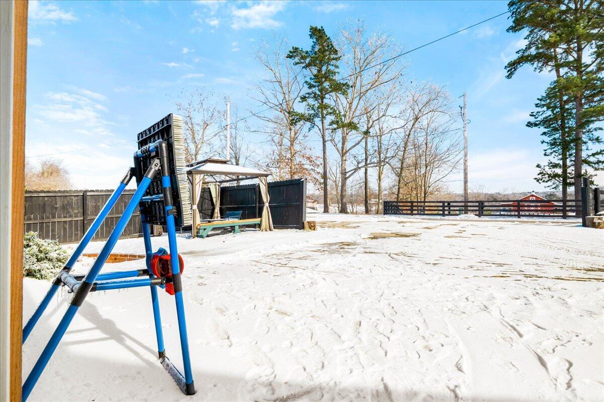 551 Rogers Road Property Photo 77