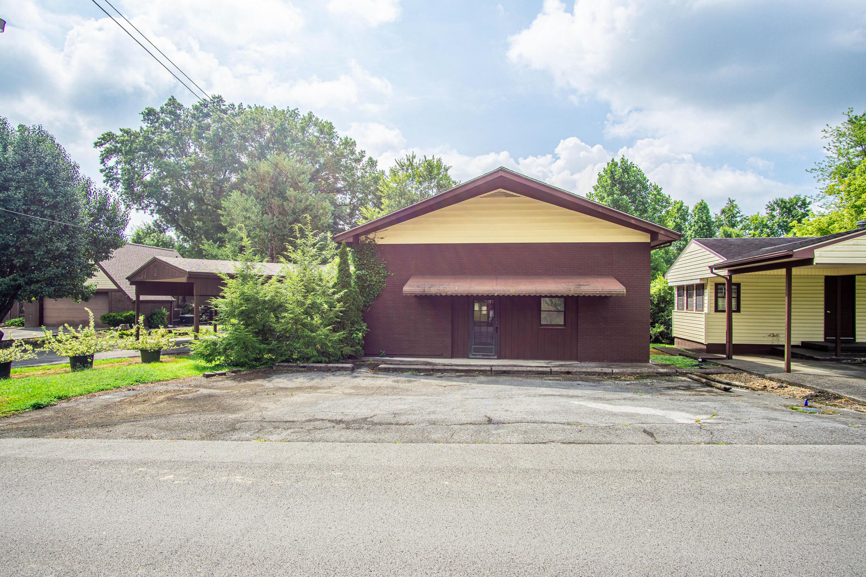 98 E Wyrick Street Property Photo 44