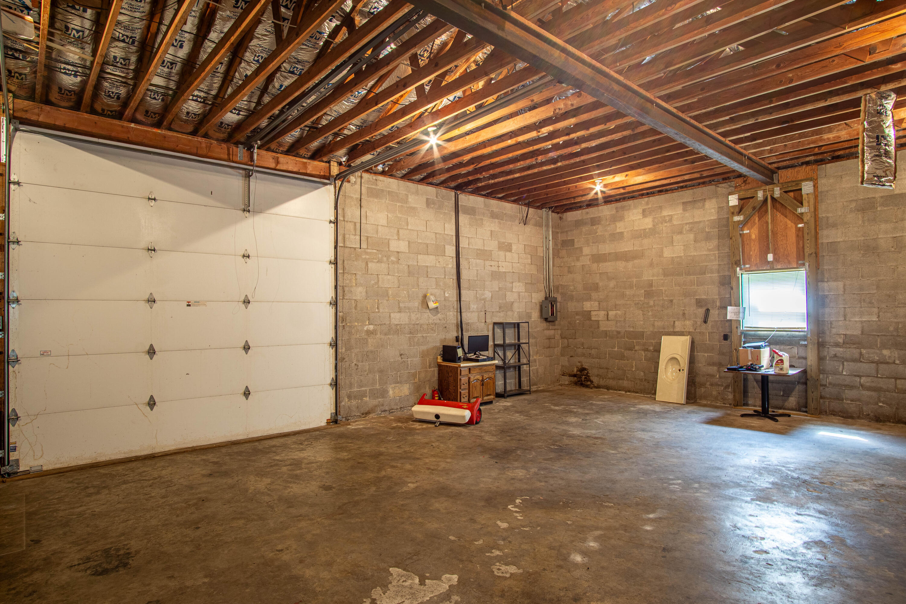 98 E Wyrick Street Property Photo 49