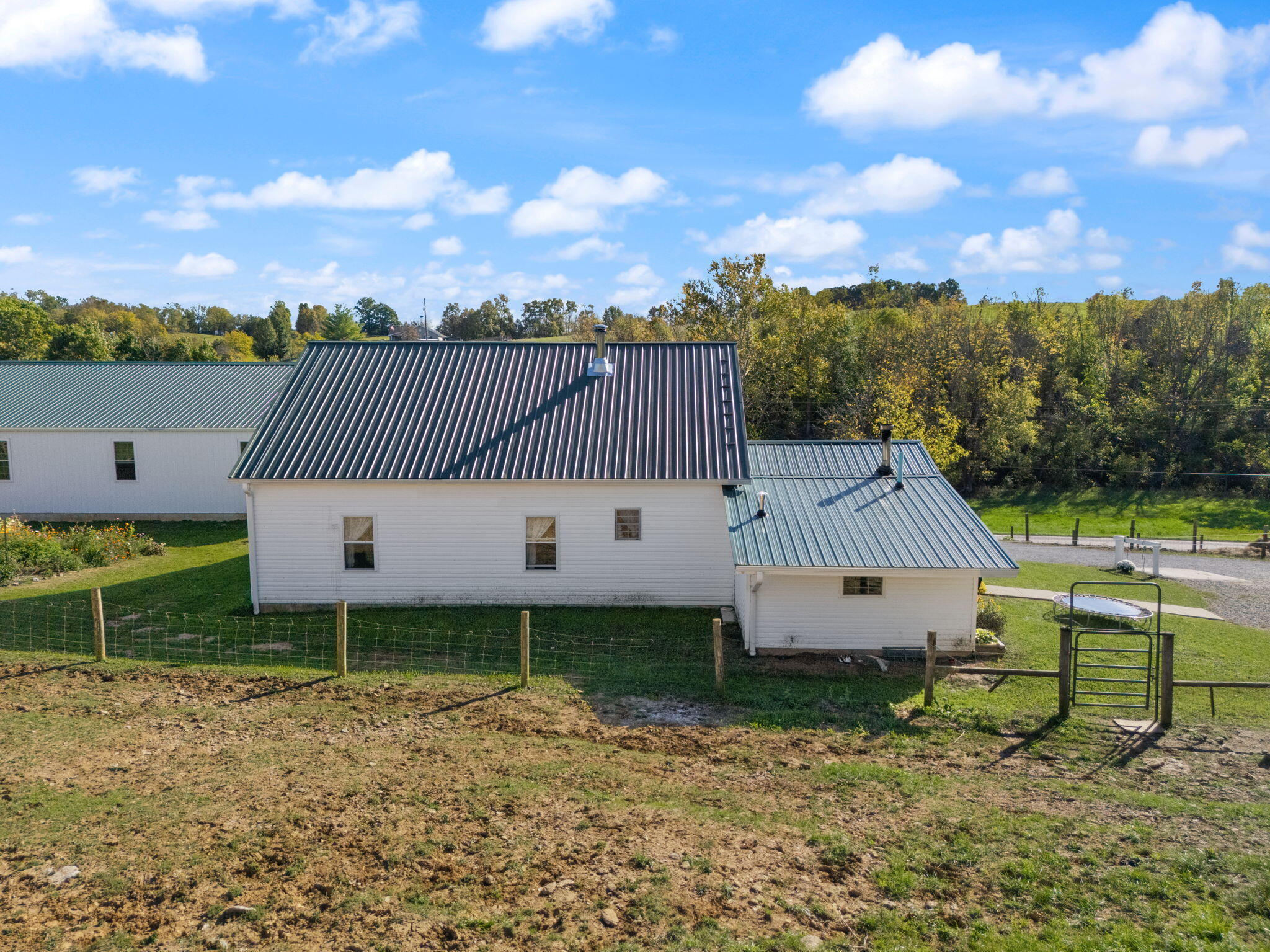 1185 Mudsock Road Property Photo 7