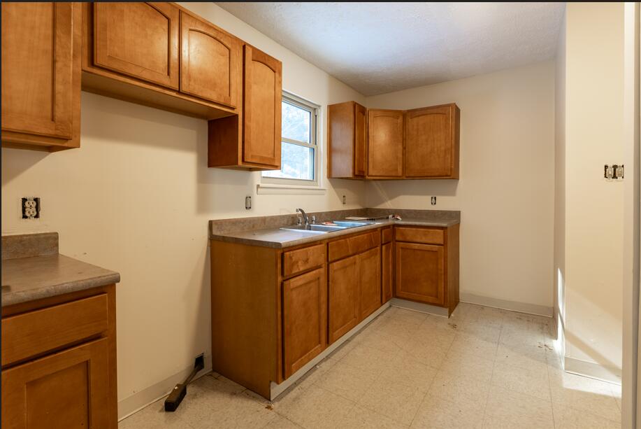 300 Pine Ridge Drive Property Photo 27