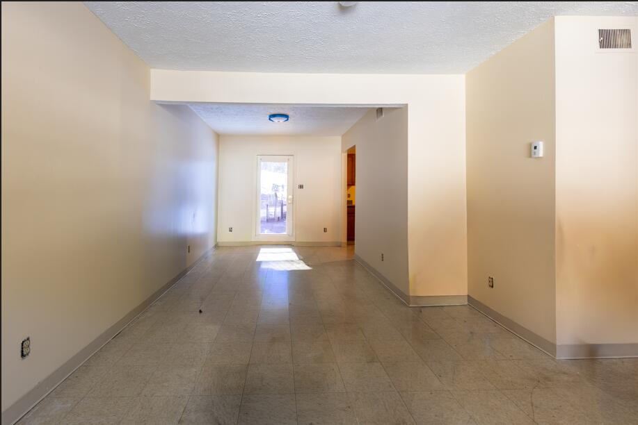 300 Pine Ridge Drive Property Photo 28