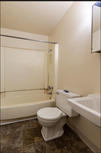 300 Pine Ridge Drive Property Photo 31