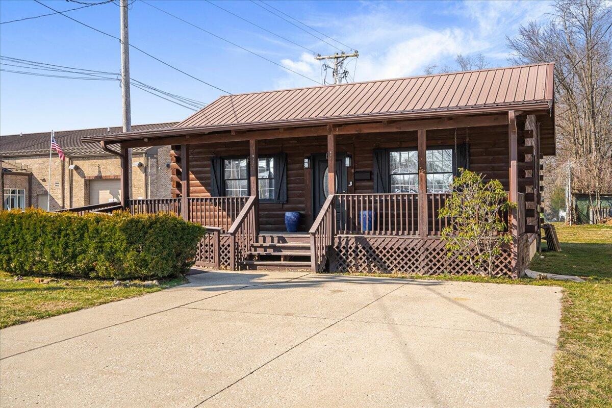 793 Breckenridge Street Property Photo 4