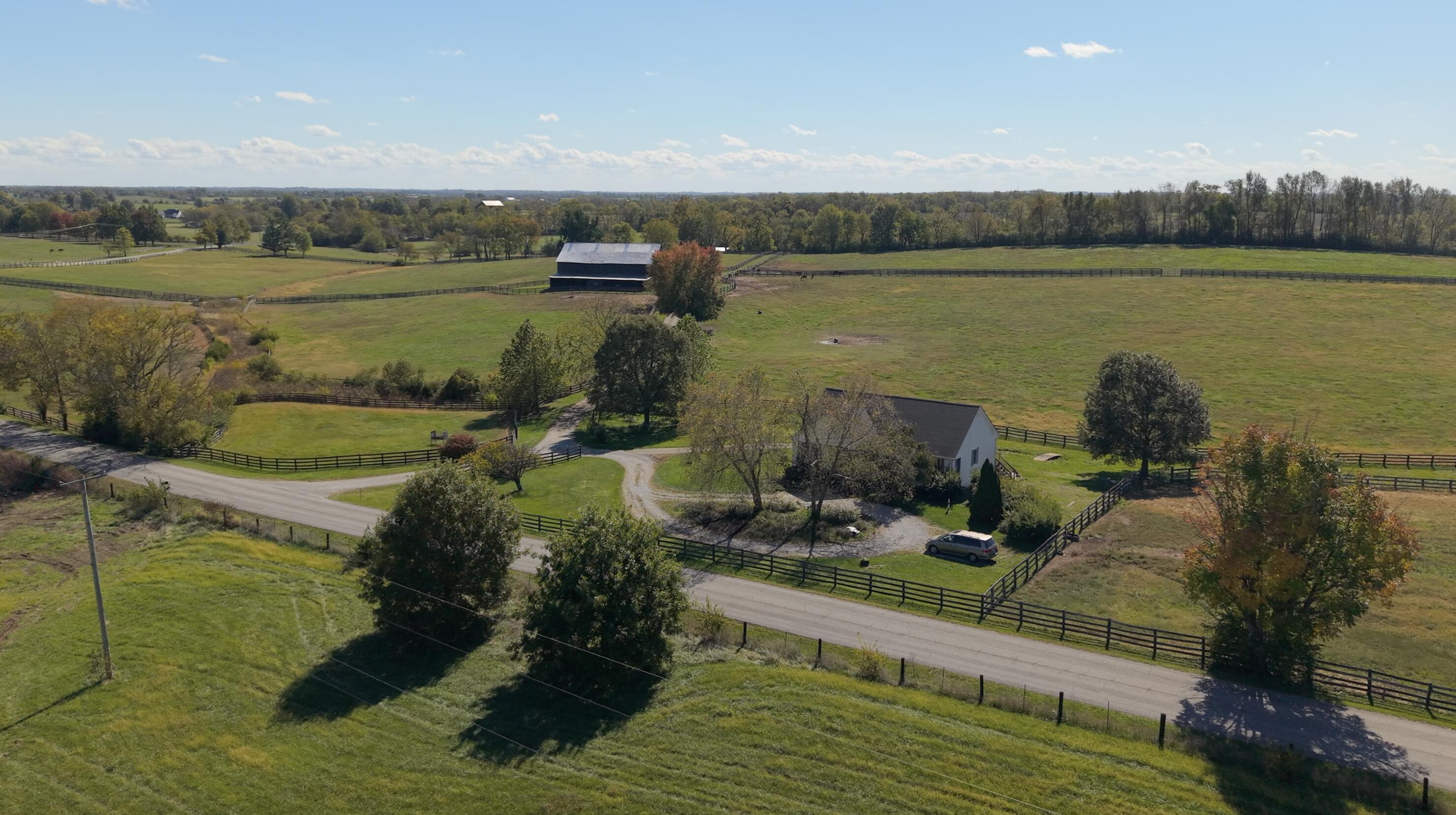 200 Carpenter Pike Property Photo 2