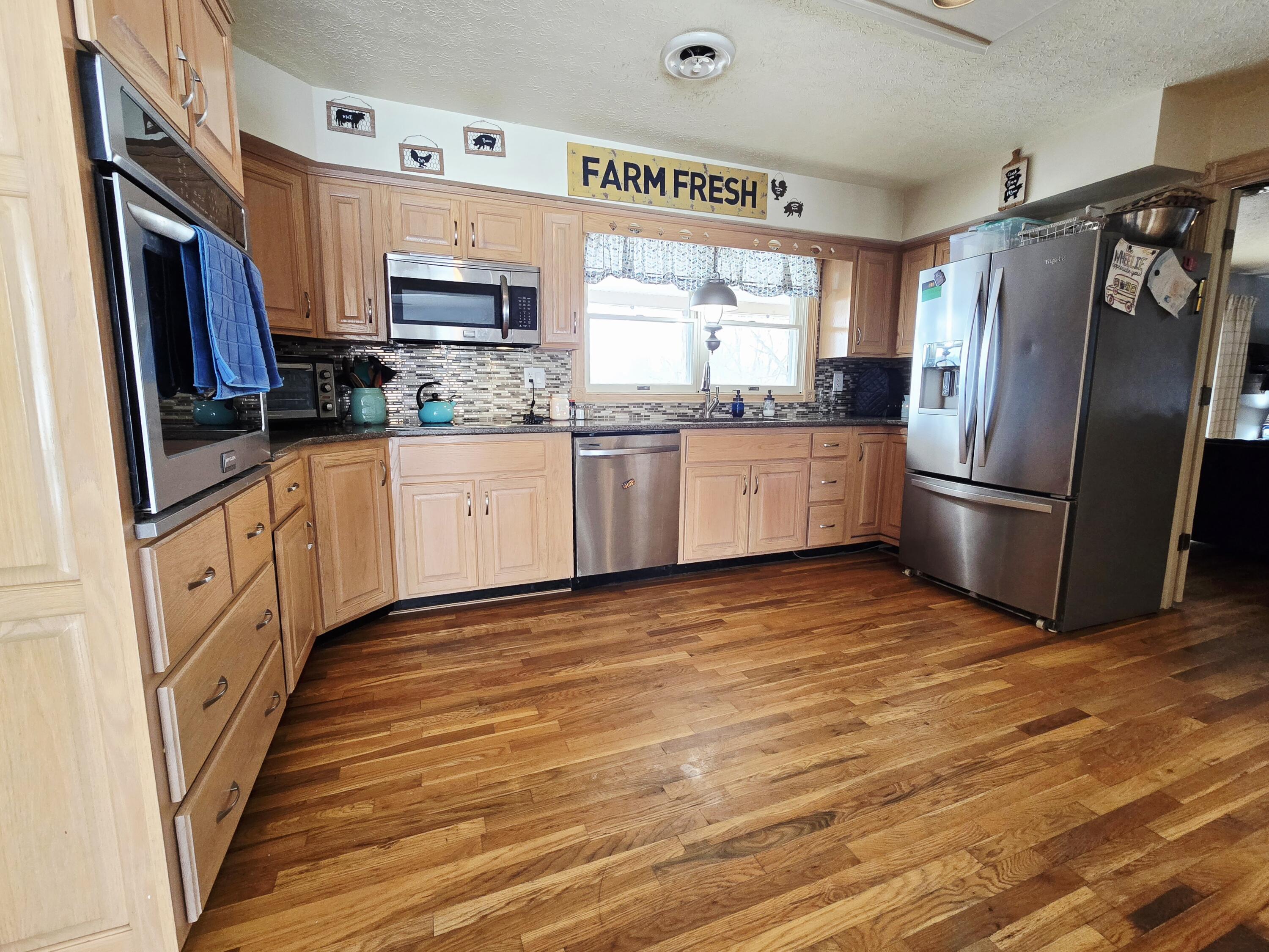3125 Old Bull Road Property Photo 7