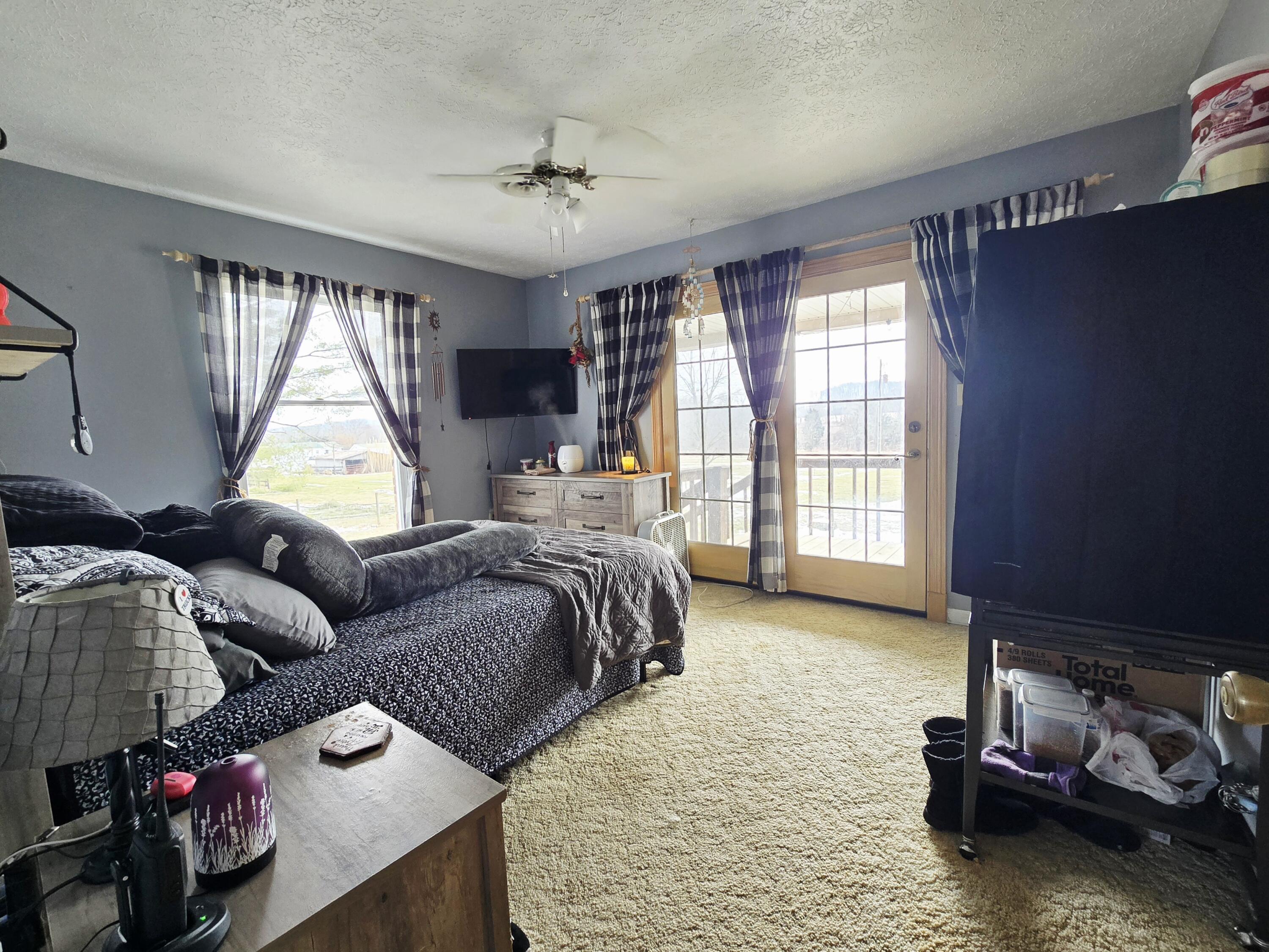 3125 Old Bull Road Property Photo 9