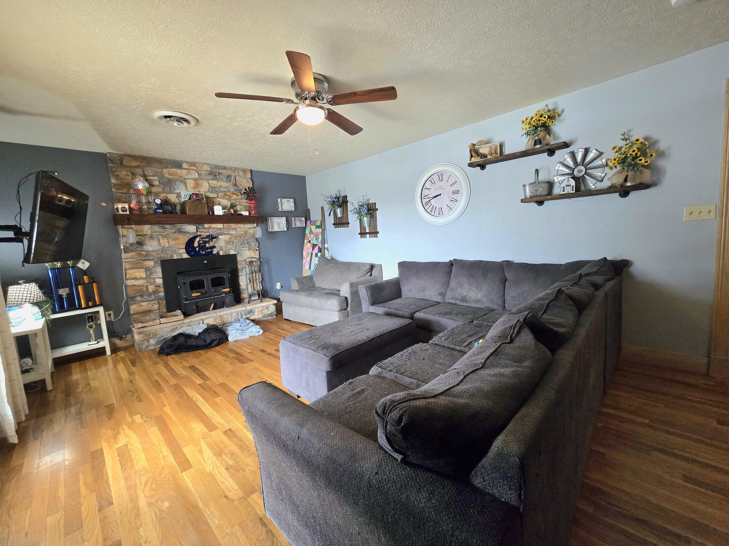 3125 Old Bull Road Property Photo 17
