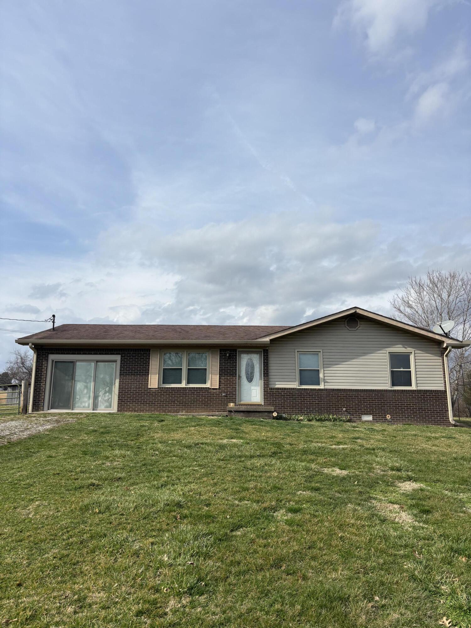 861 Barnett Road Property Photo 1