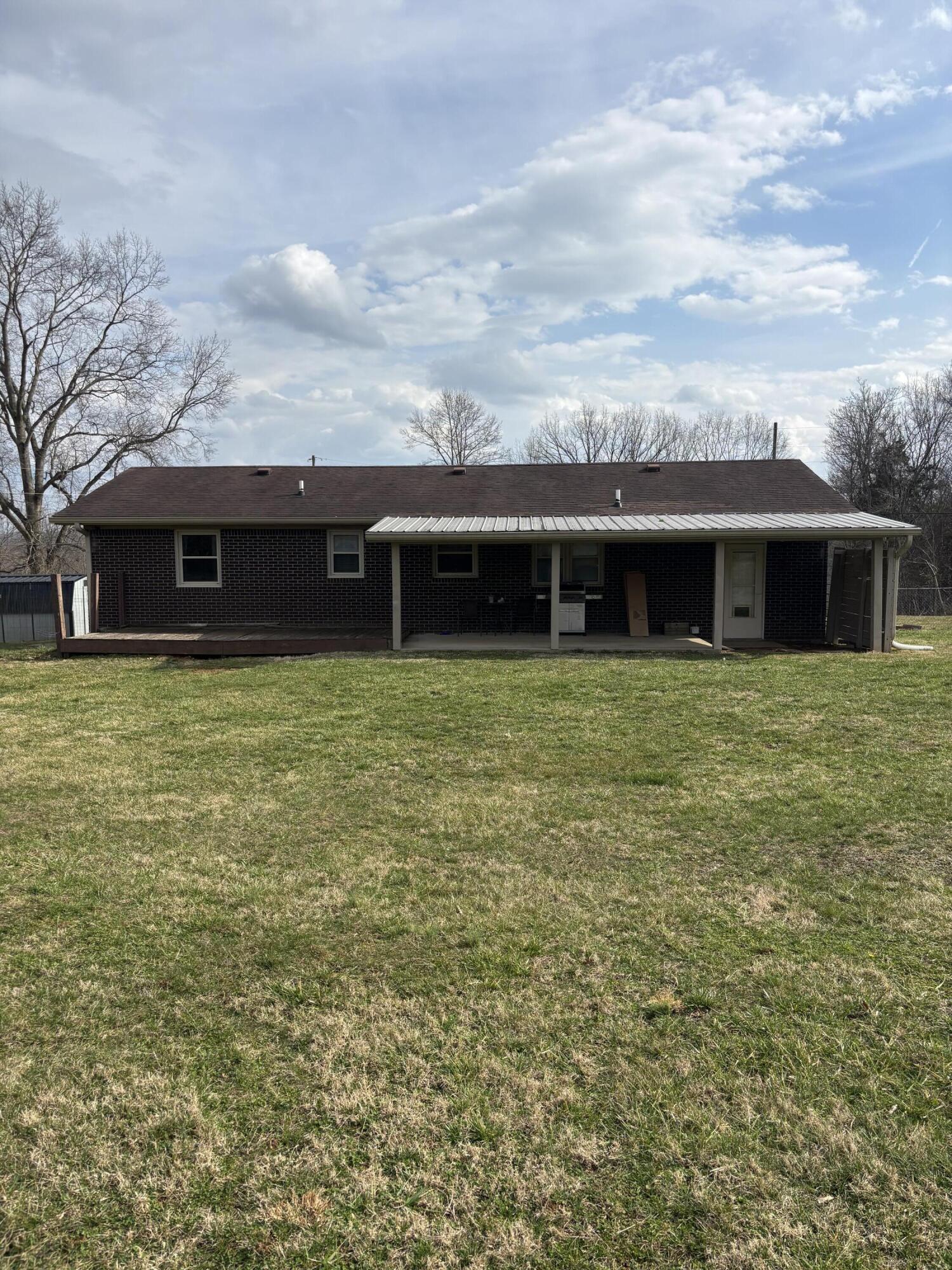 861 Barnett Road Property Photo 2