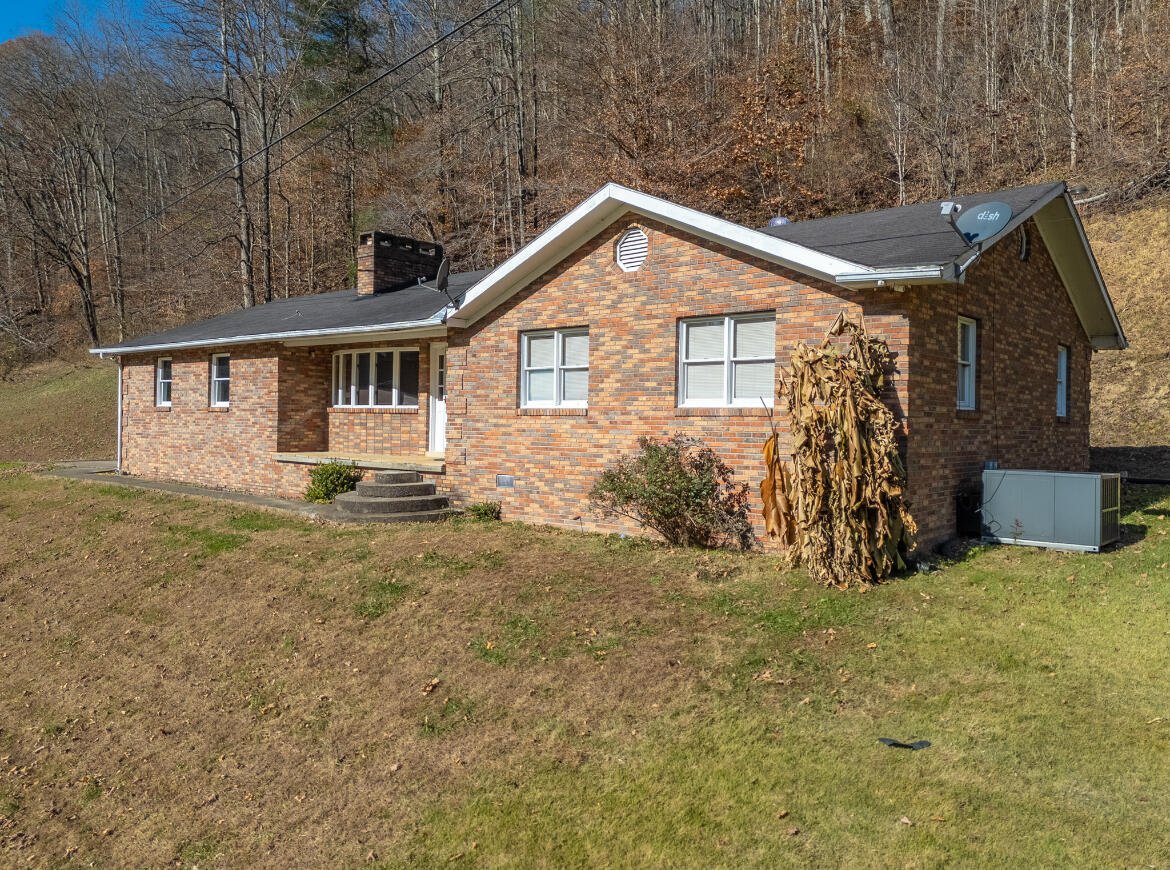 2860 Johnson Fork Property Photo 2