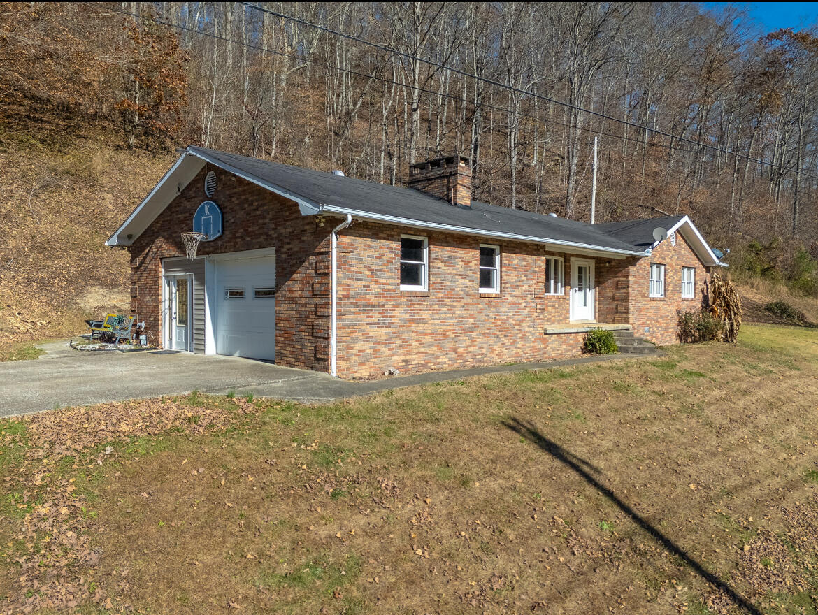 2860 Johnson Fork Property Photo 3
