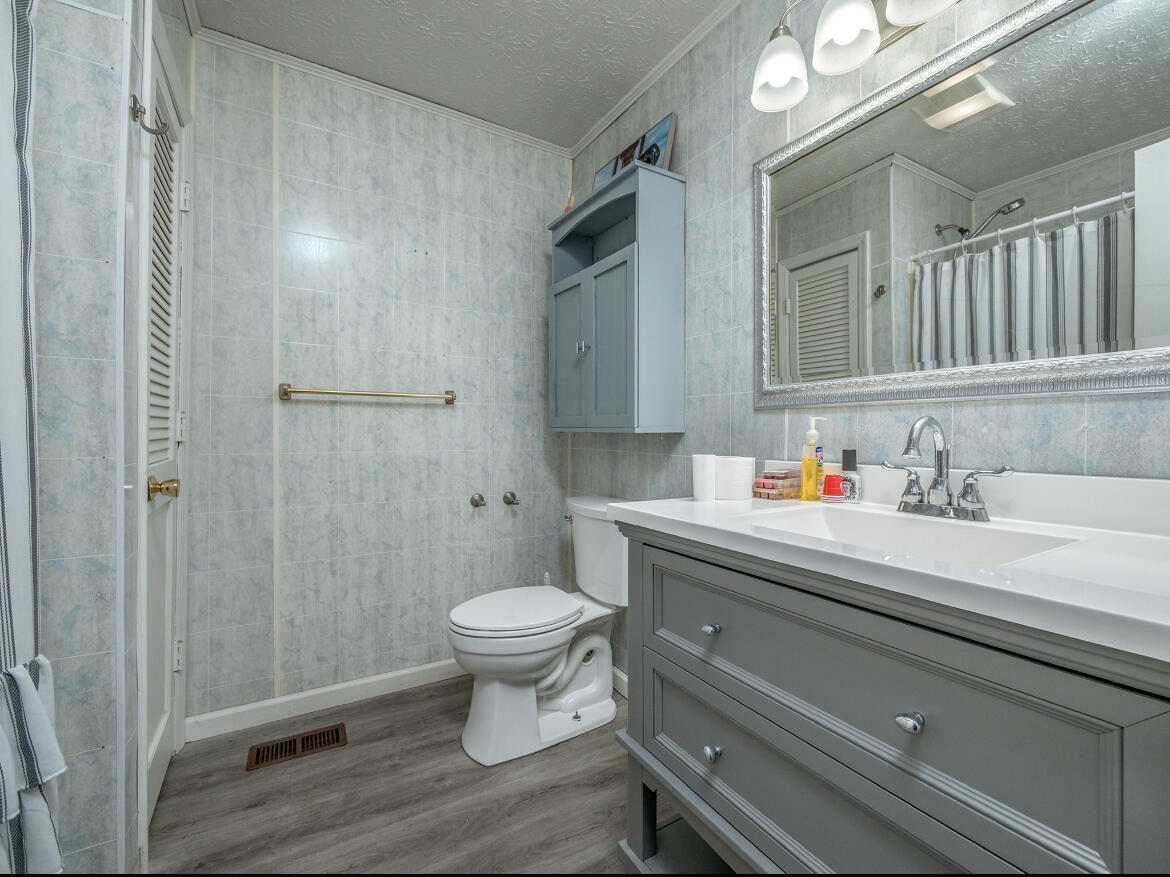 2860 Johnson Fork Property Photo 14