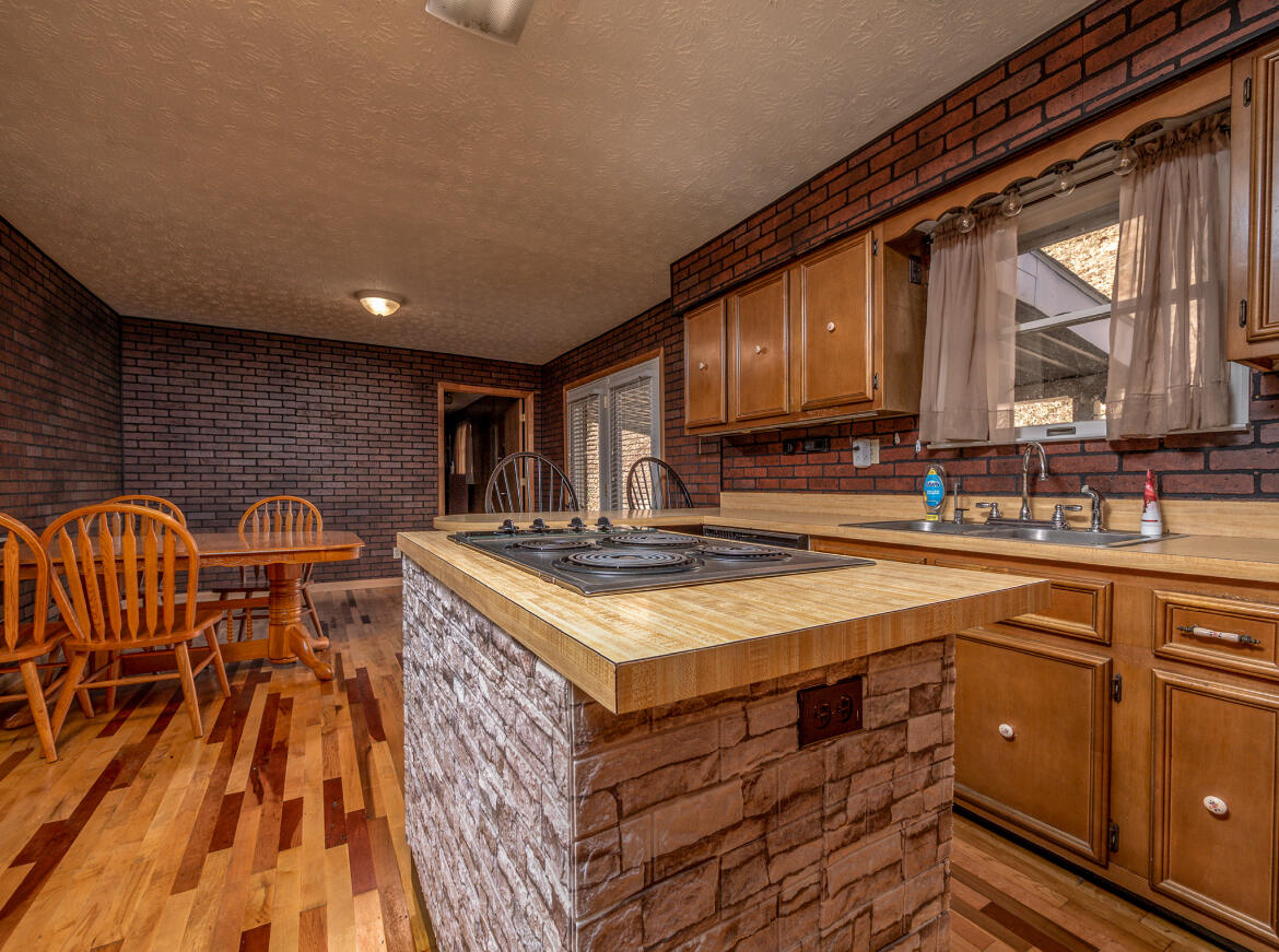 2860 Johnson Fork Property Photo 20