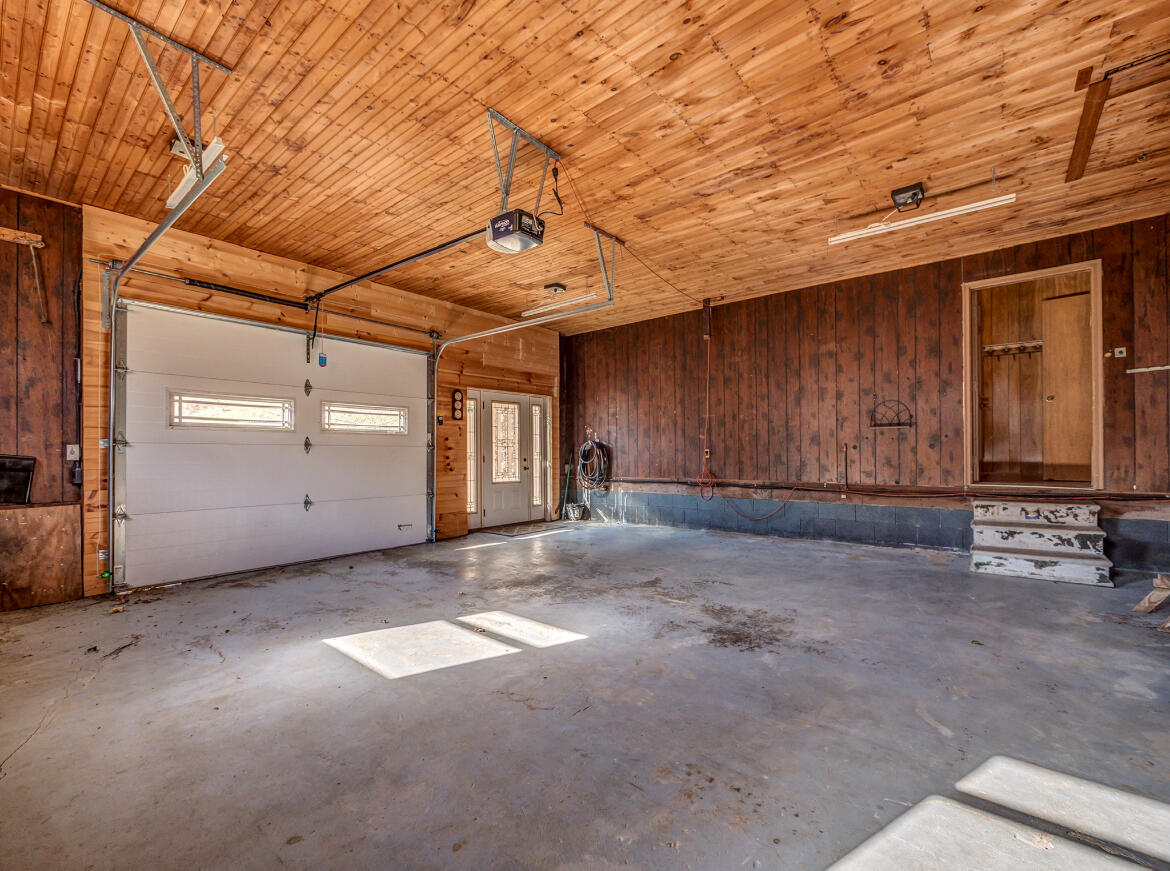 2860 Johnson Fork Property Photo 24