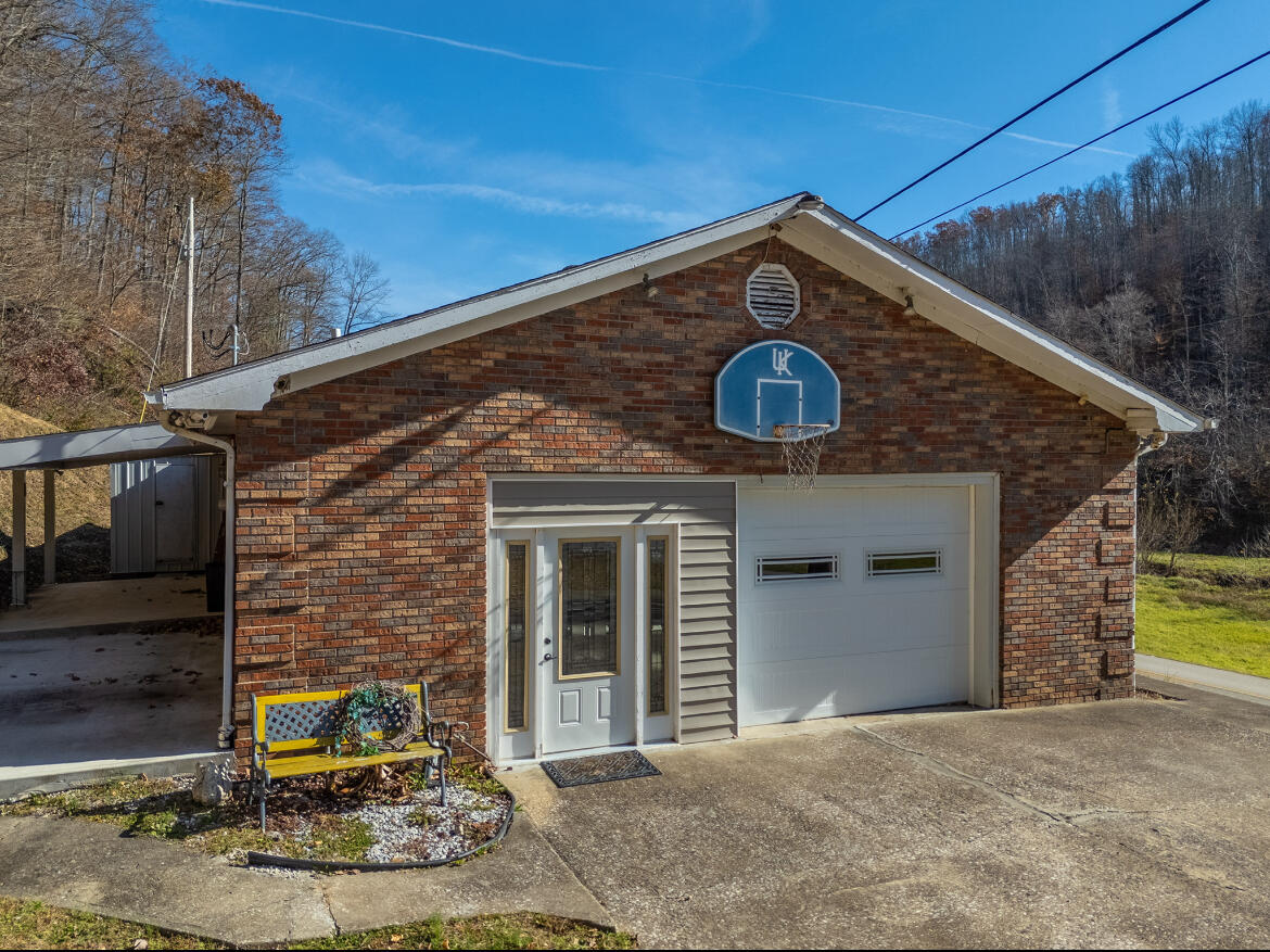 2860 Johnson Fork Property Photo 26