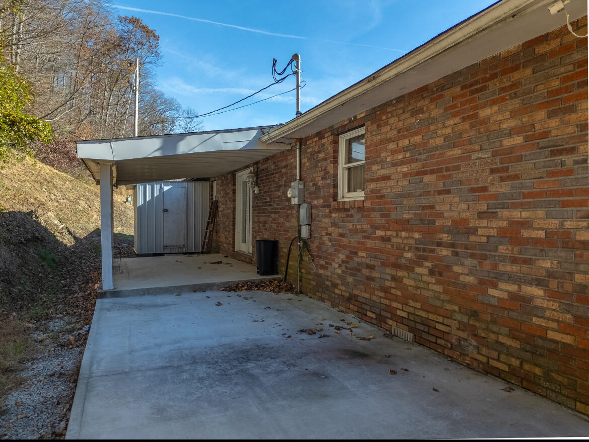 2860 Johnson Fork Property Photo 28