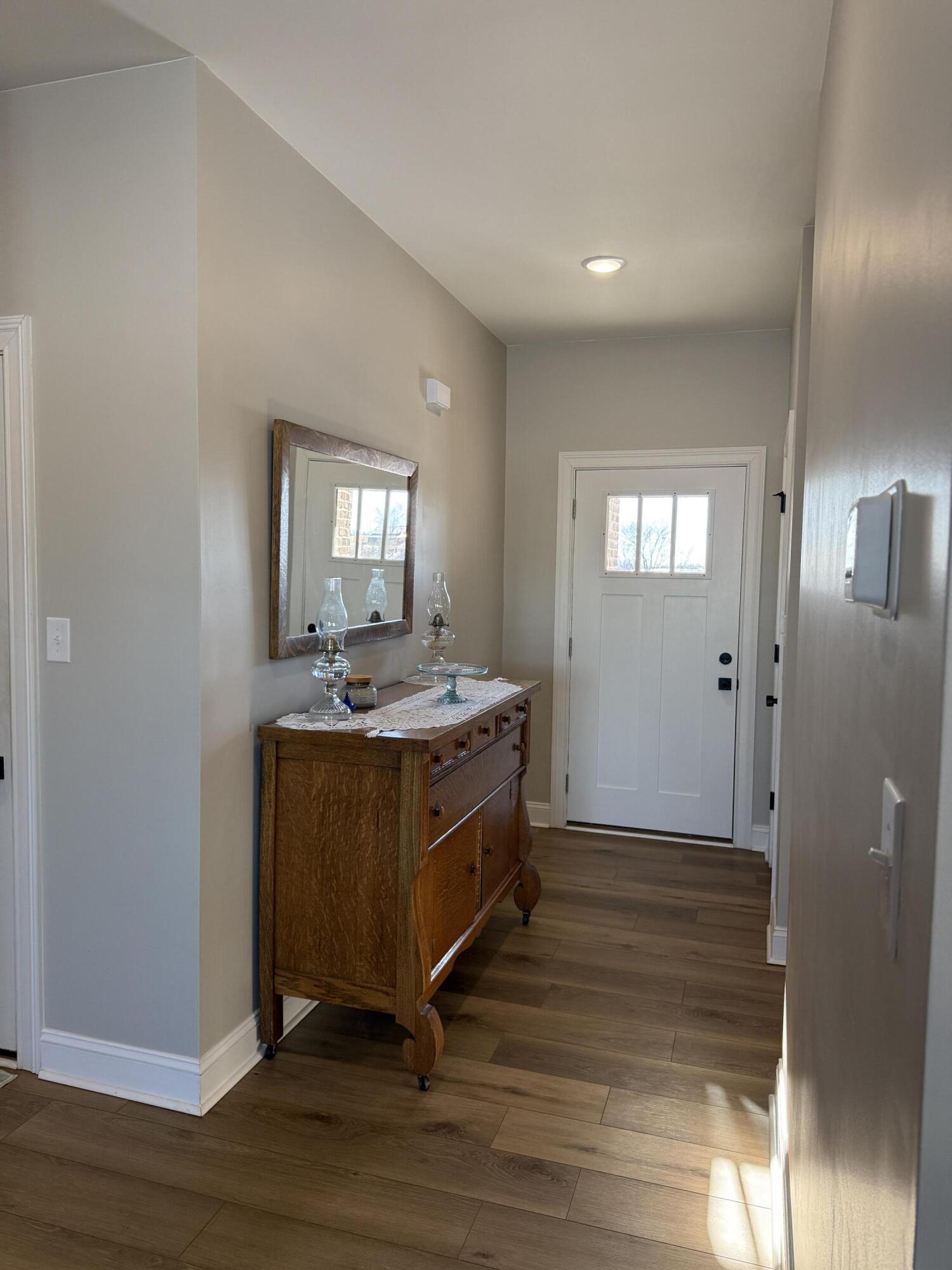 190 Liam Way Property Photo 4